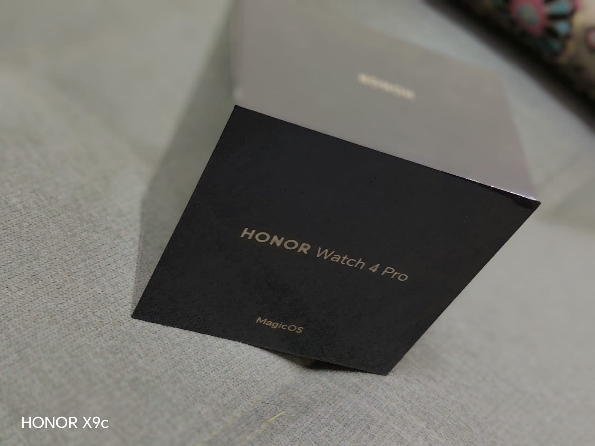 ساعة Honor Watch 4 Pro جديدة - Image 3