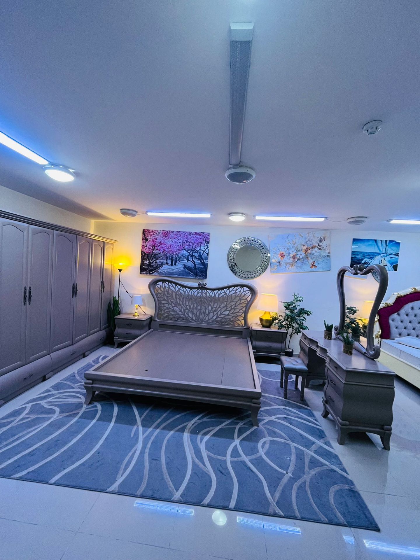 Full bedroom set - Image 6