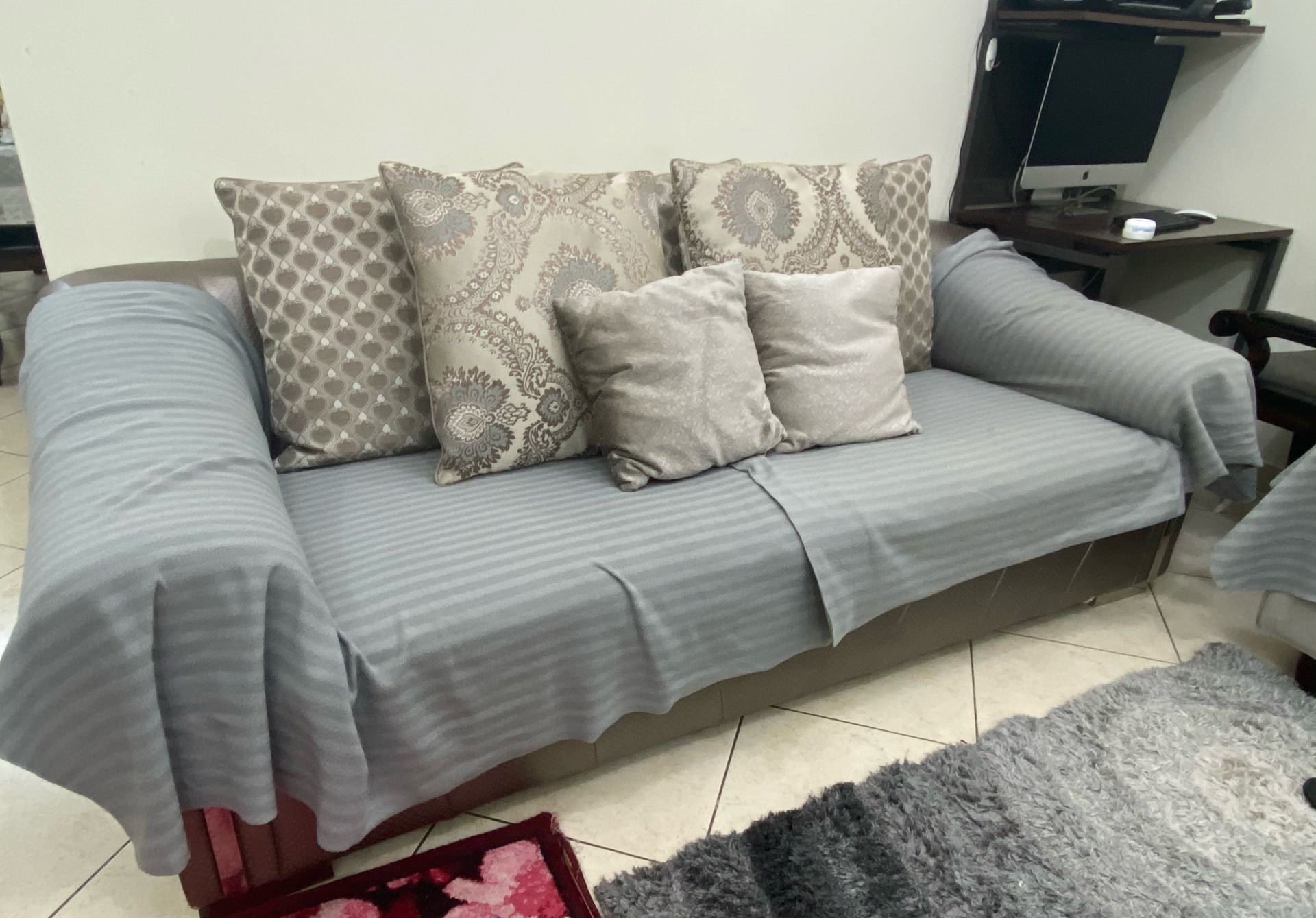 Home center sofa sell model valentino - Image 3