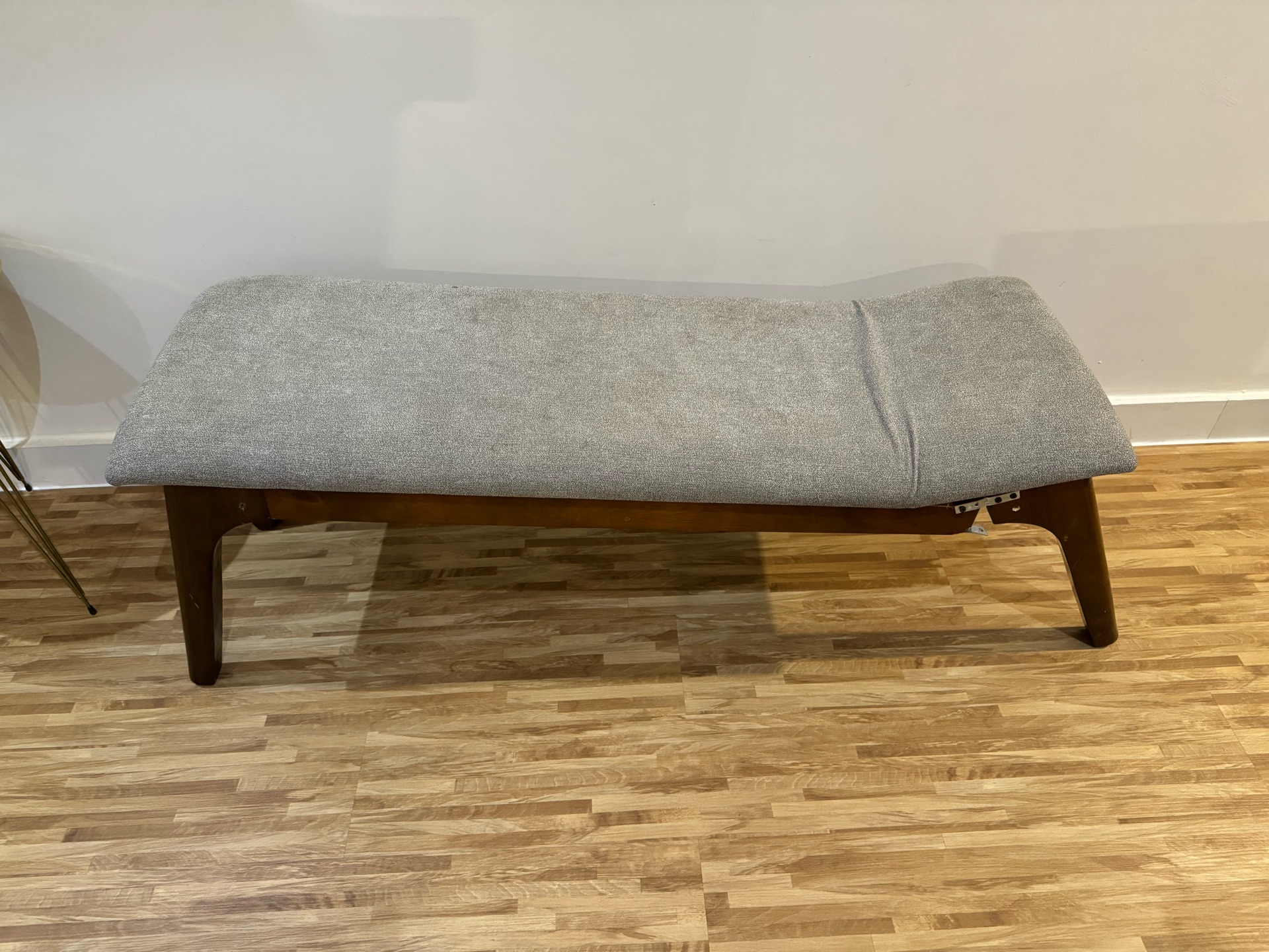 Dining table with chairs  - Image 4
