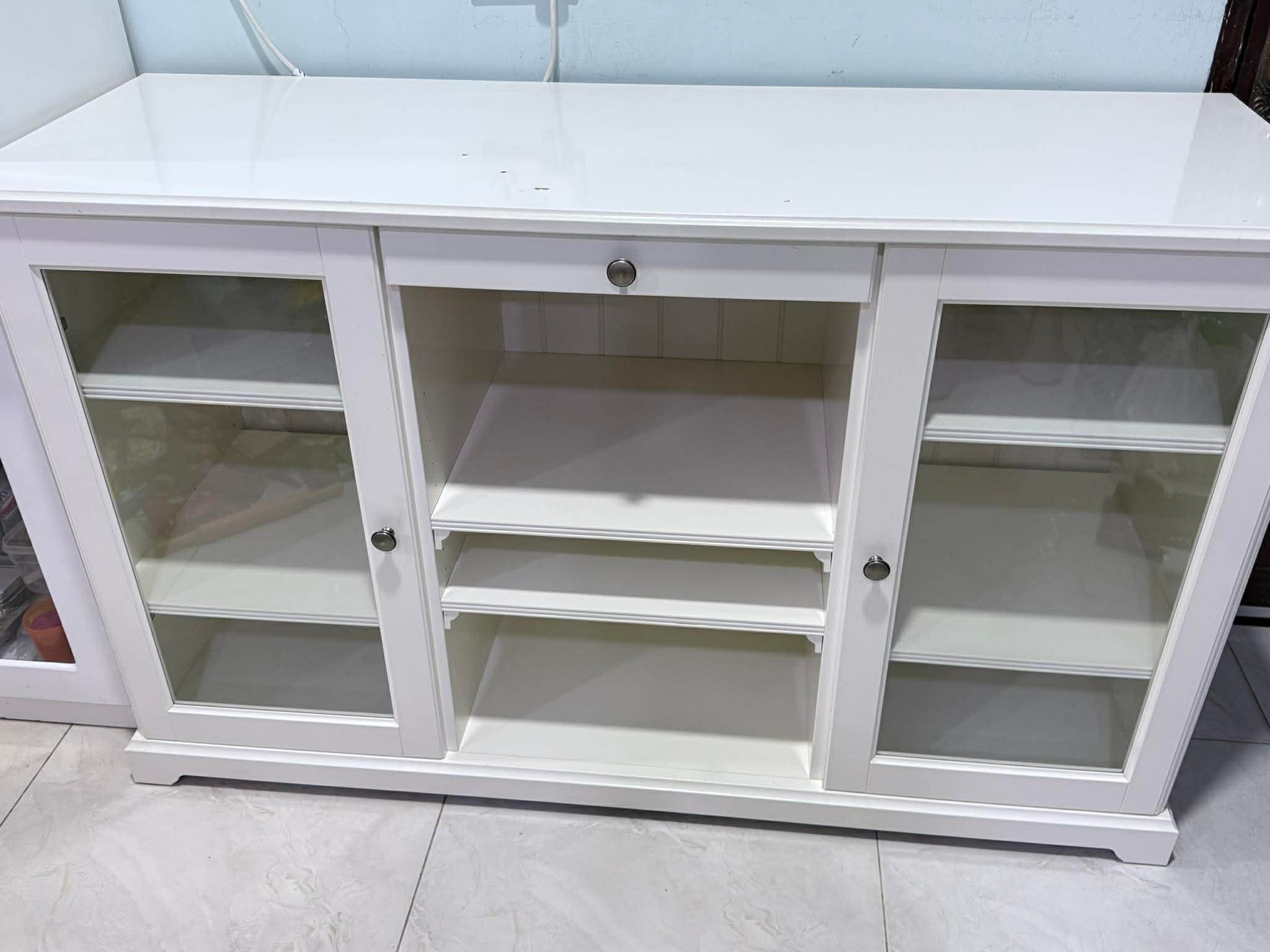 CABINETS AND DRAWERS - Image 3