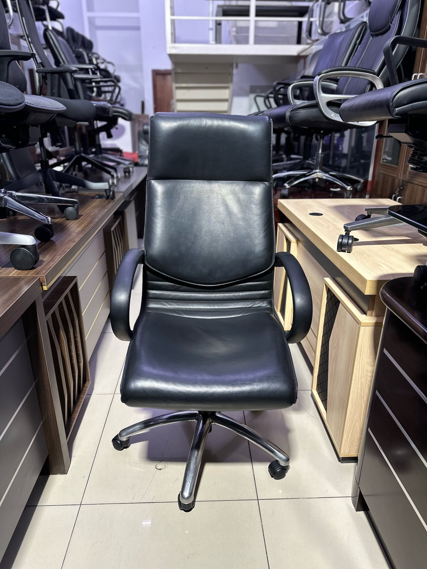 Used Desks/Chairs For Sale Call — 33087737 - Image 10