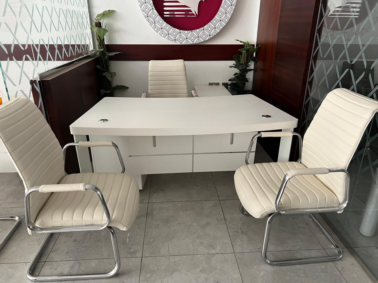 Office furniture buy sell 33270617 - Image 1