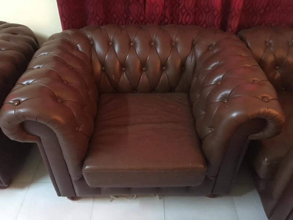 LEATHER CHESTERFIELD SOFA FOR SALE - Image 2