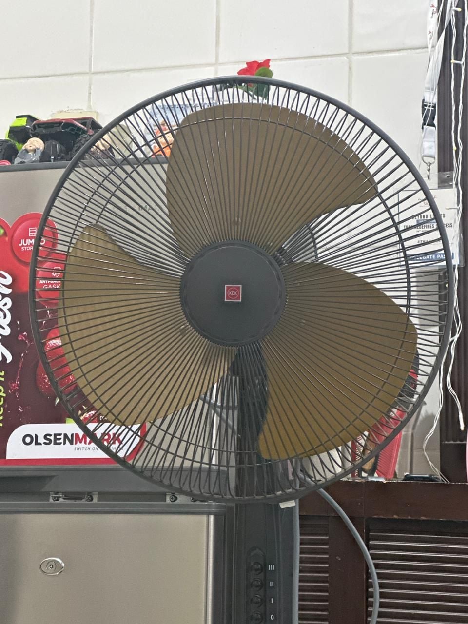 Parasonic pedestal Fan - Image 4