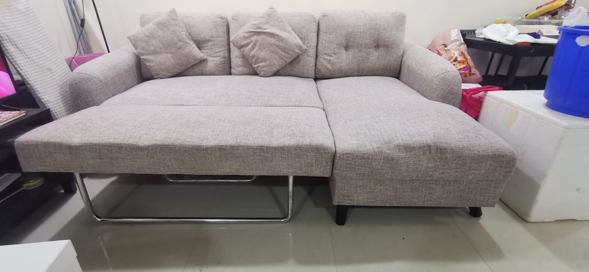 L sofa bed - Image 1
