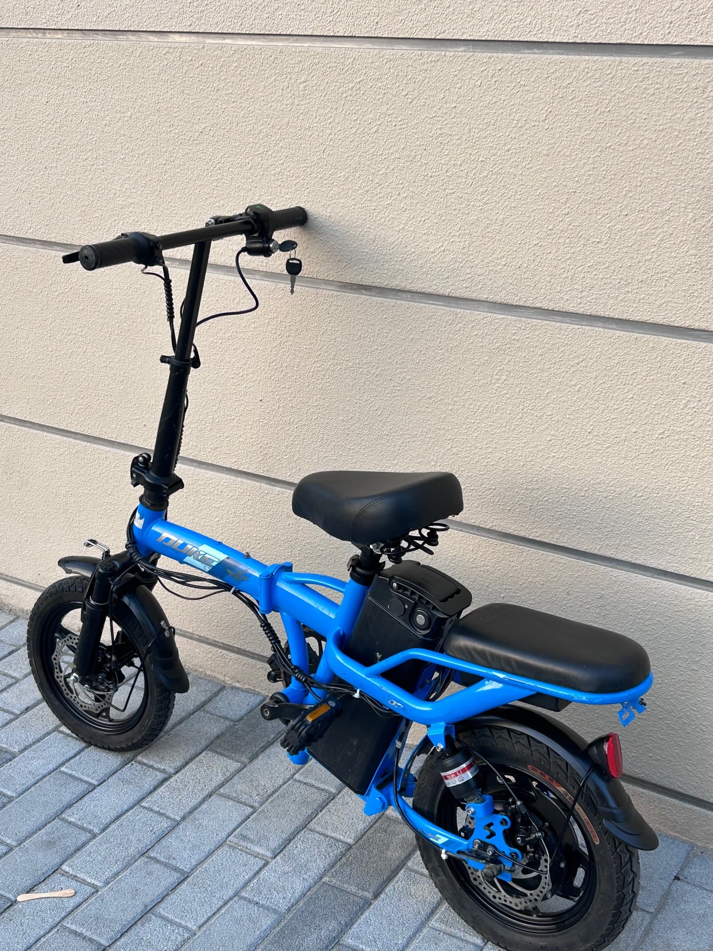 Electric scooter - Image 4