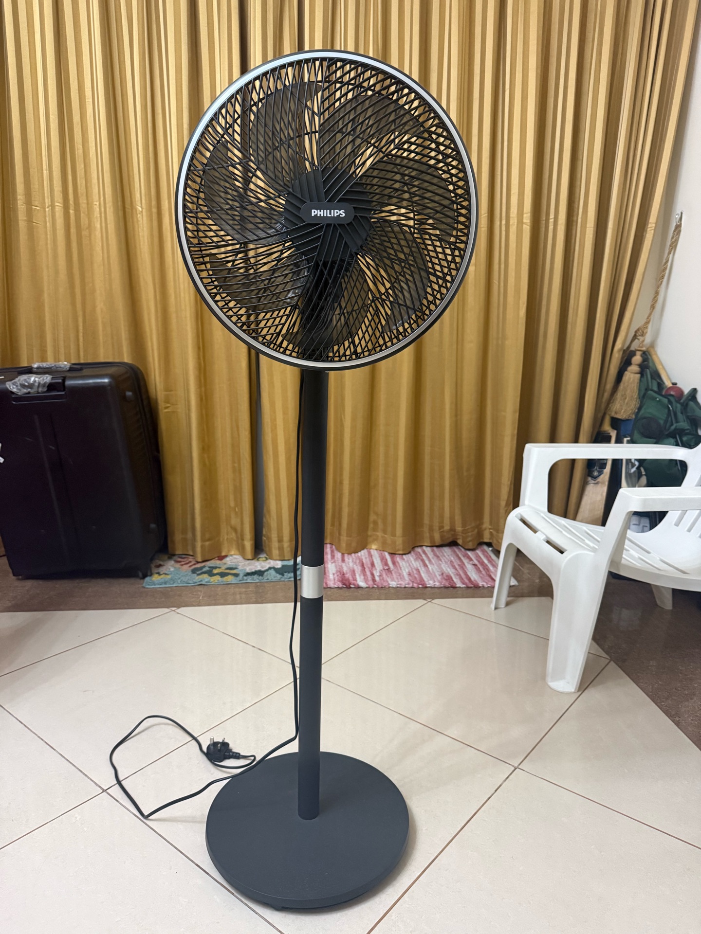 Philips 3000 Series Smart Pedestal Standing Fan (Black – CX3550/01) - Image 4