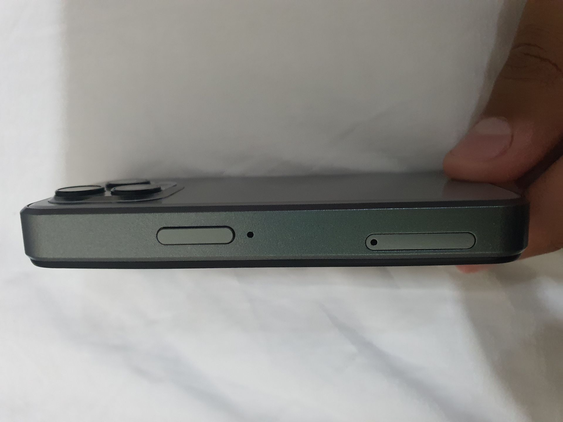 Mini iPhone i16 - Image 4