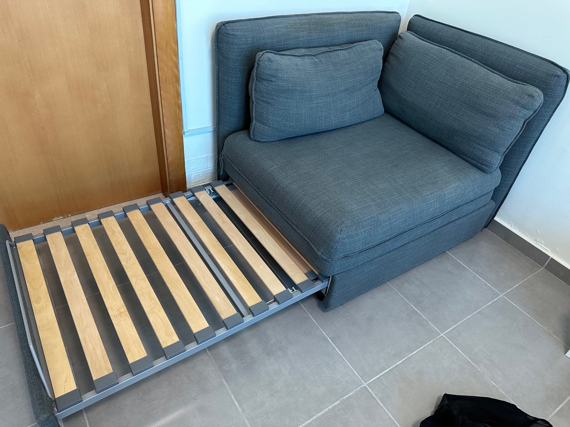 Ikea Valentuna sofa bed - Image 1