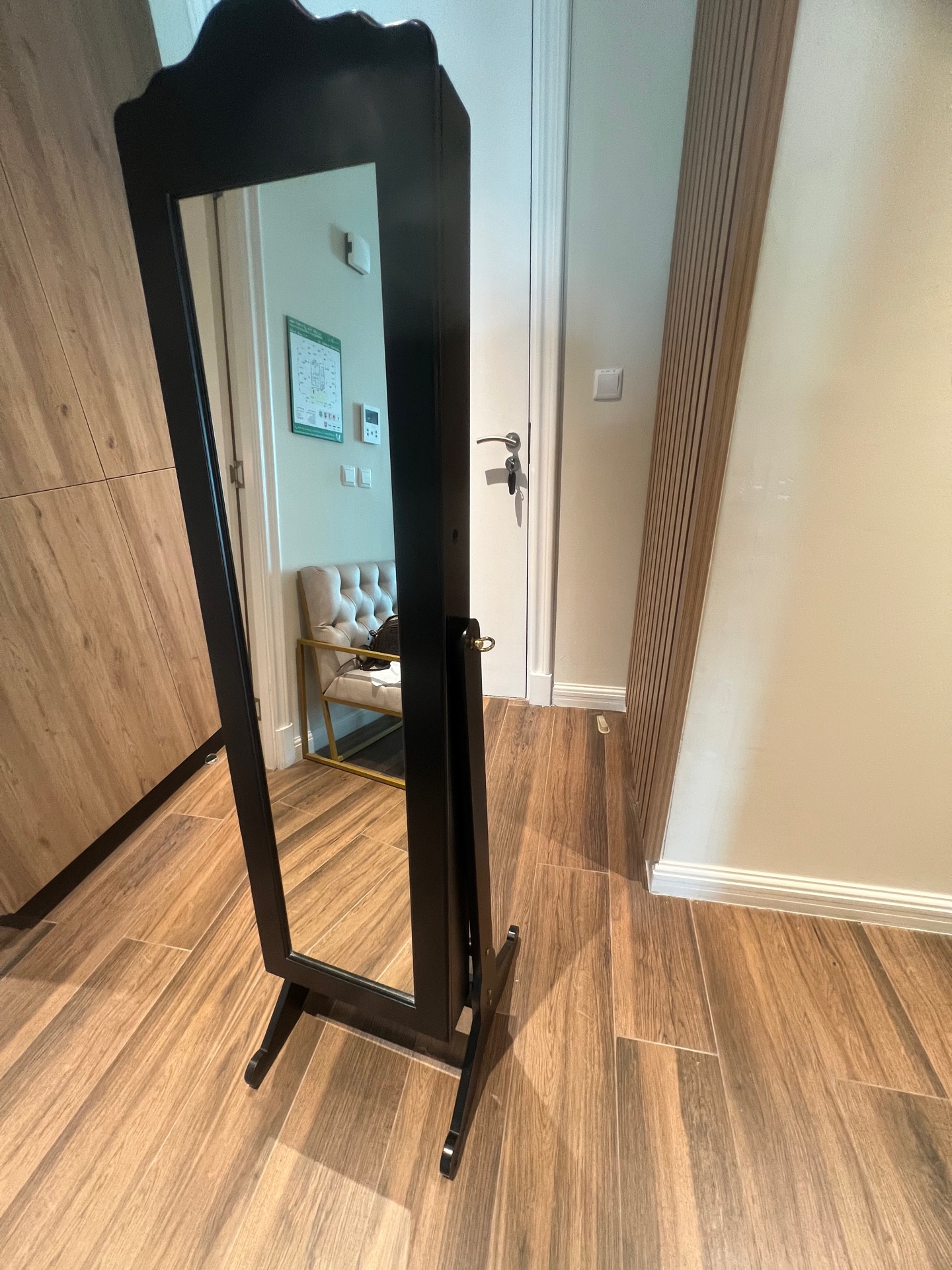 Jewelry cabinet with Mirror - Image 5