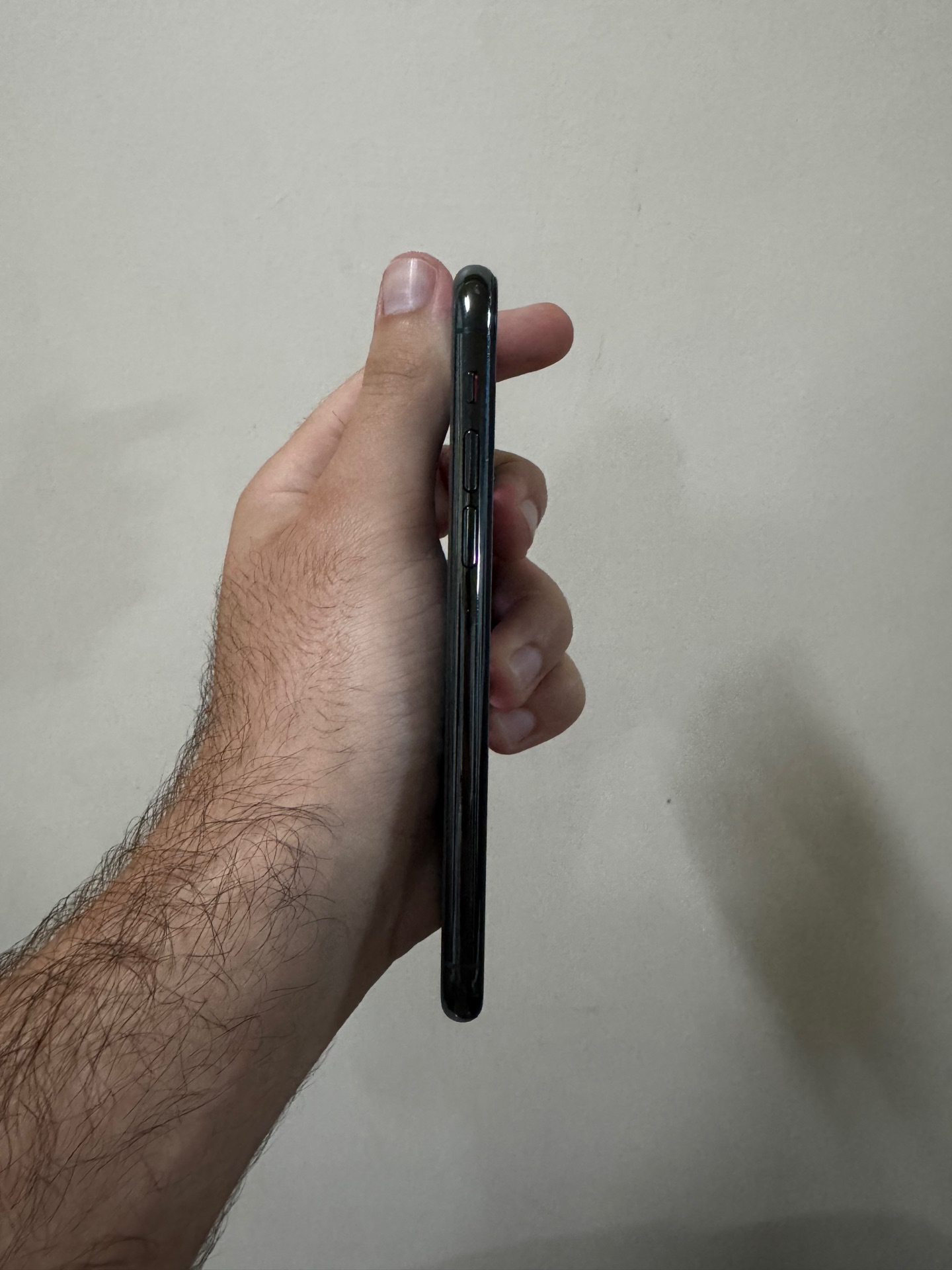 iPhone 11 pro - Image 4