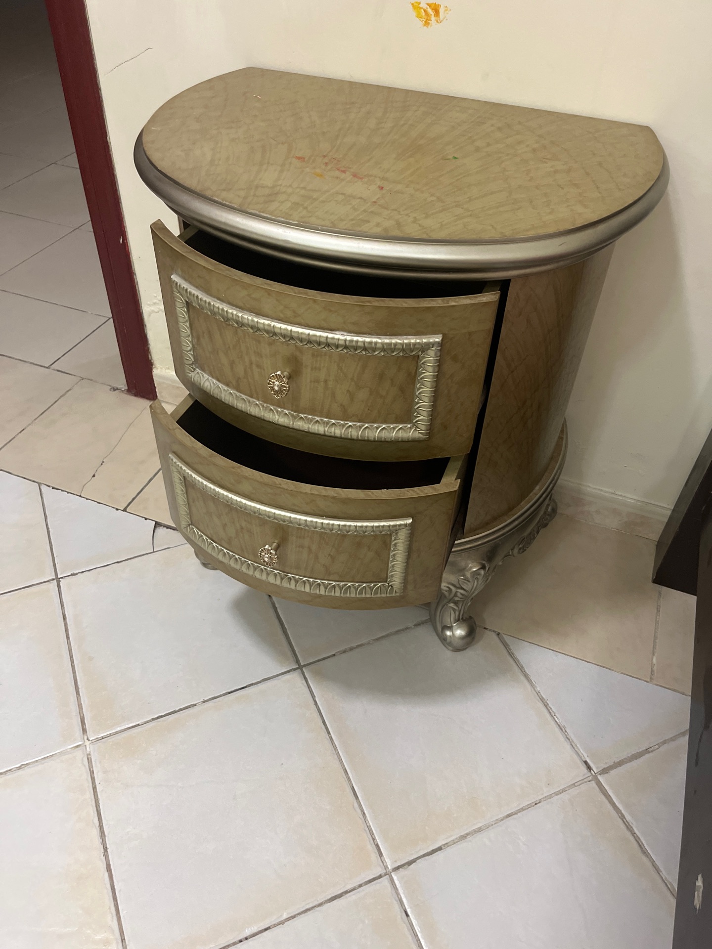 Used drawer one small and one big - Image 6