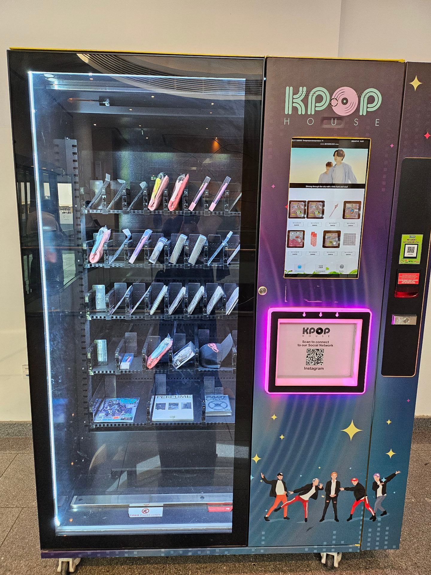 Toys Vending machine - Image 1