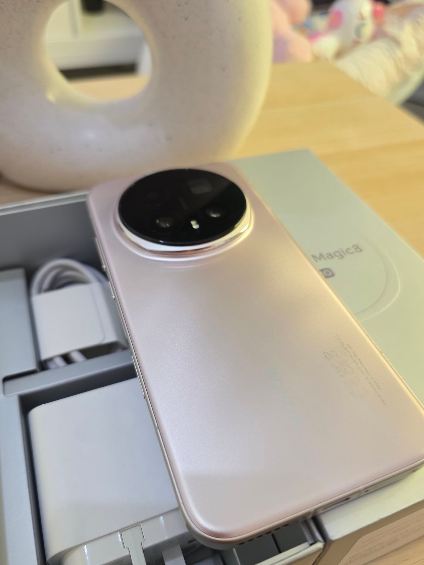 Honor Magic 8 Pro 512Gb Gold - Image 2