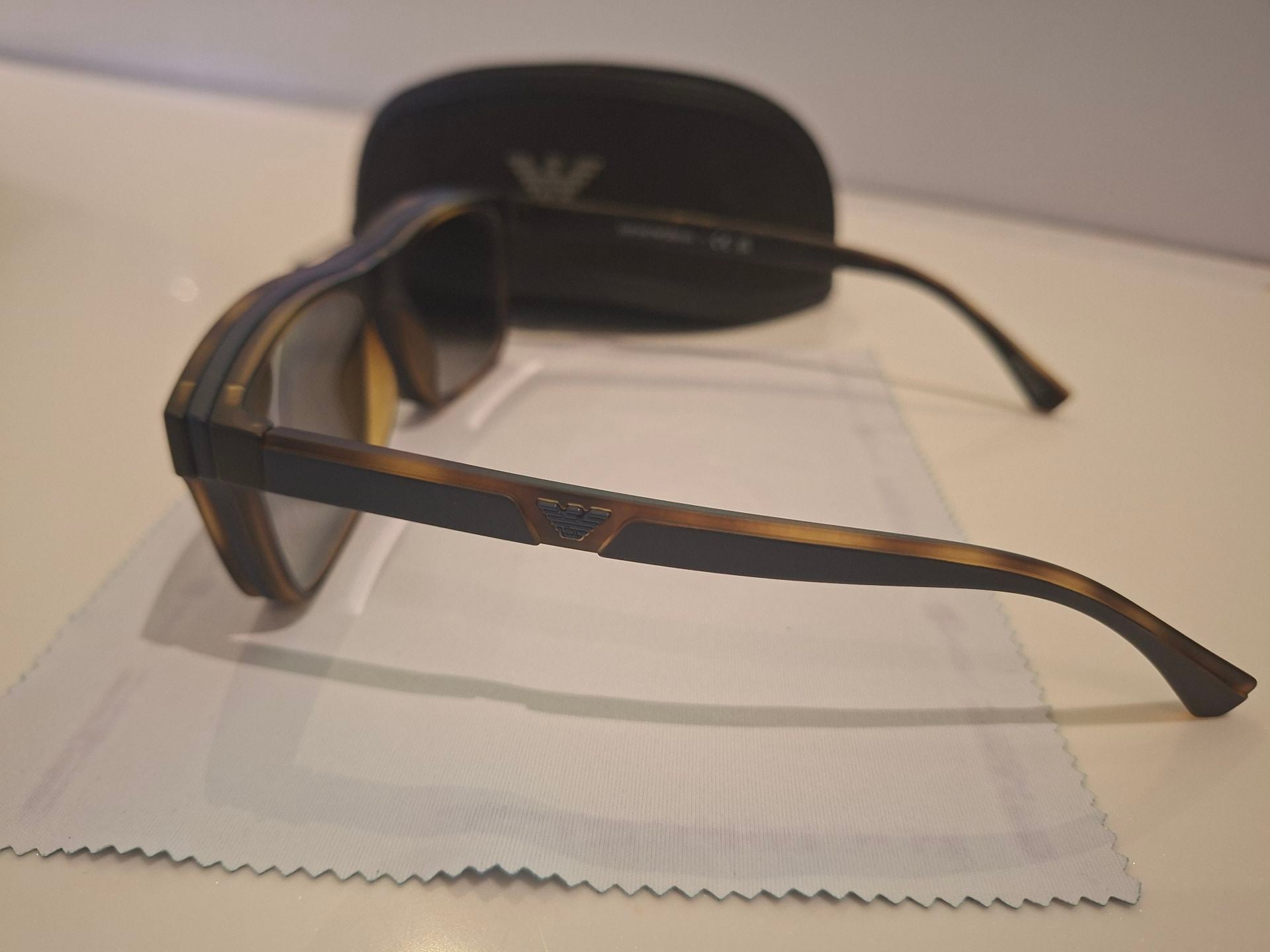 Brand New Emporio Armani Magnetic Clip-On Eyeglasses & Sunglasses Set - Image 6