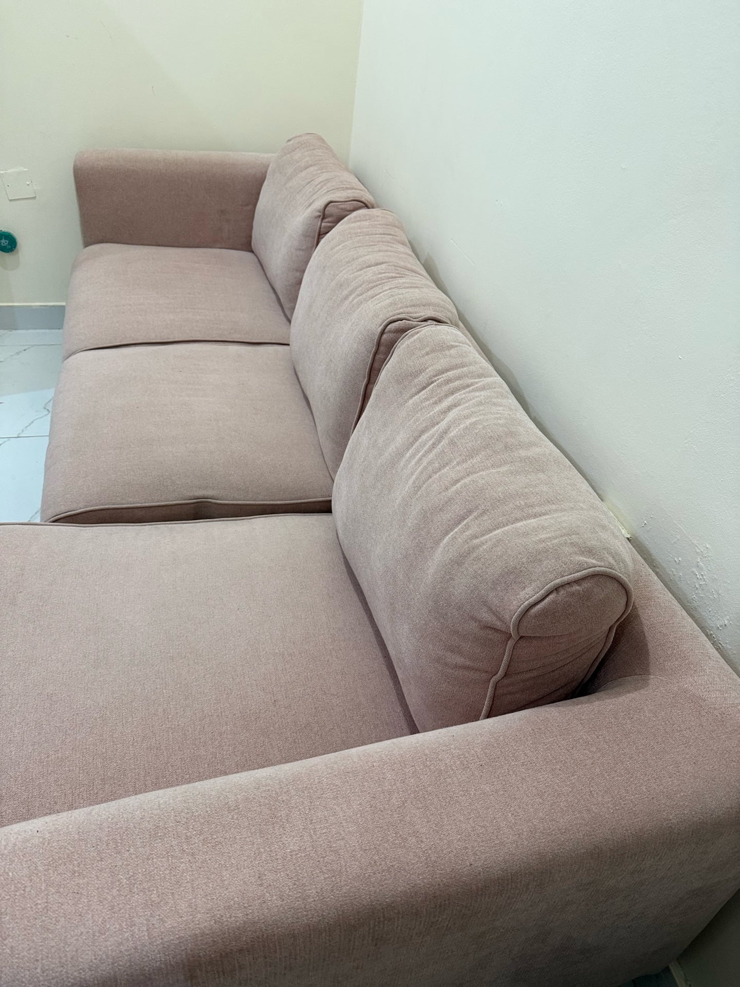 L-Shaped 5-Seater Sofa for Sale – Excellent Condition - Image 5