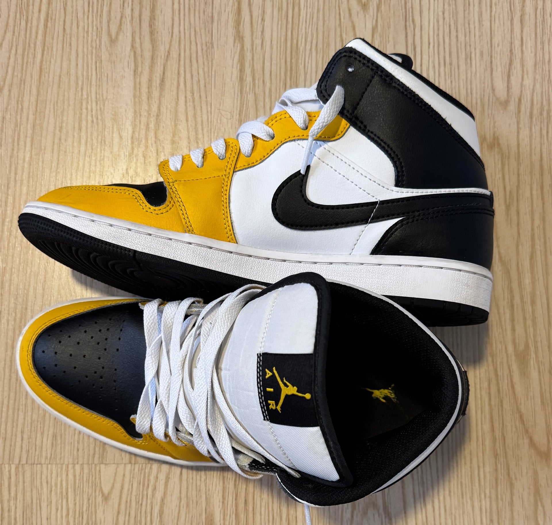 Air Jordans 1 Mid "Yellow Ochre" for sale. Very good condition! - Image 3
