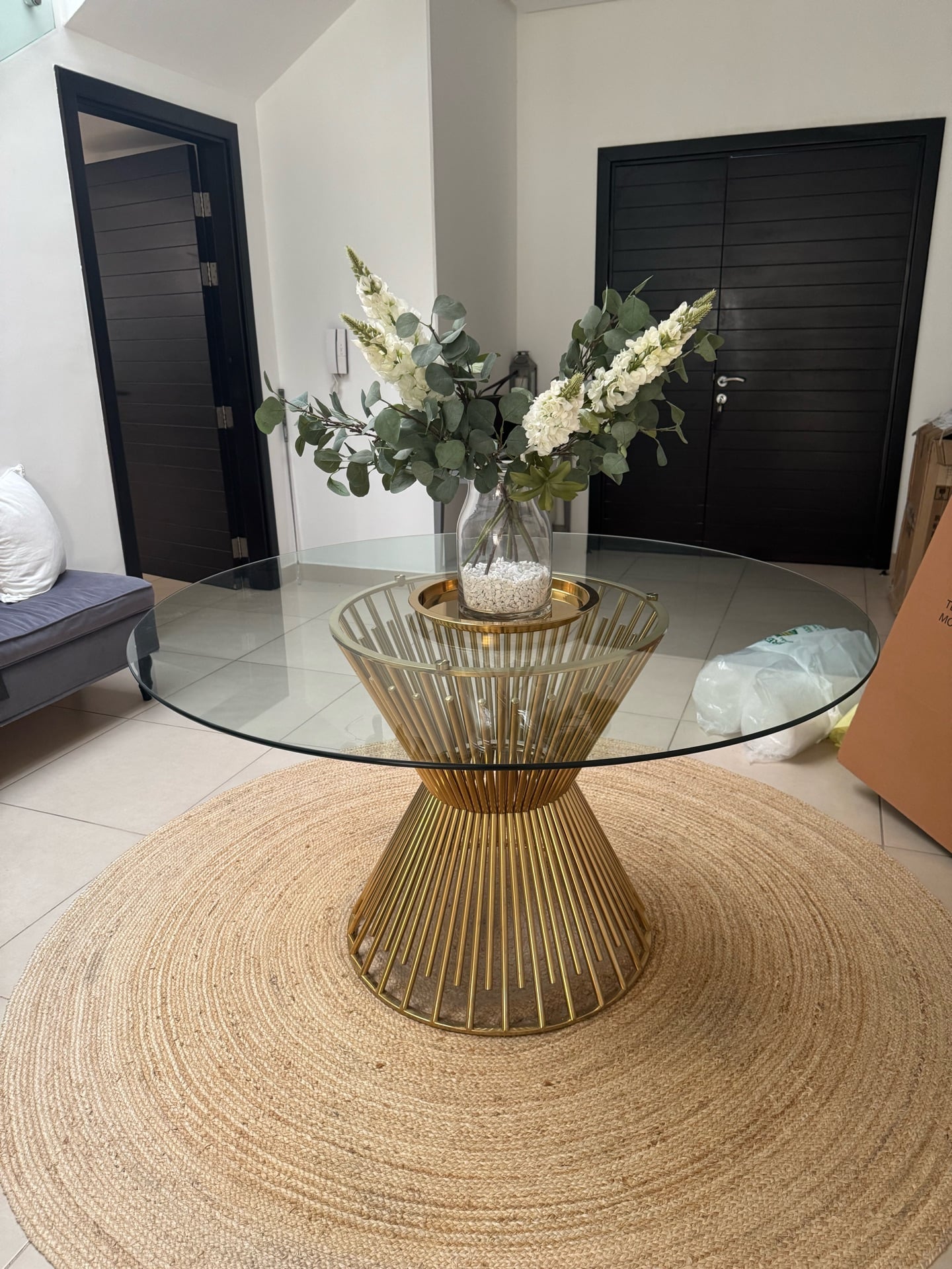 Glass Midas Table  - Image 3