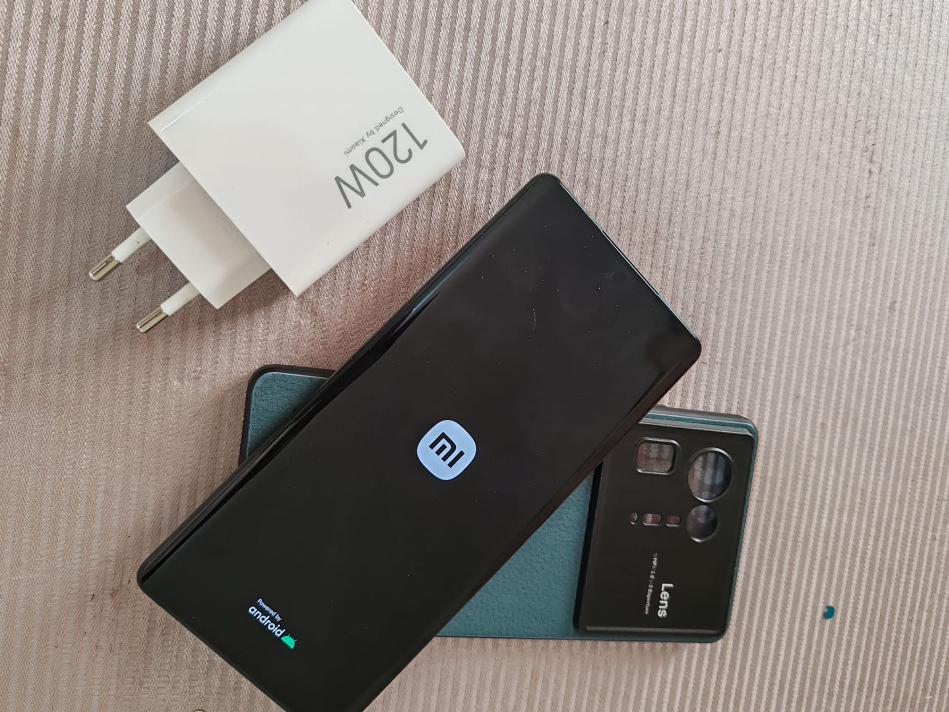Xiaomi Mix 4 Swap  - Image 4