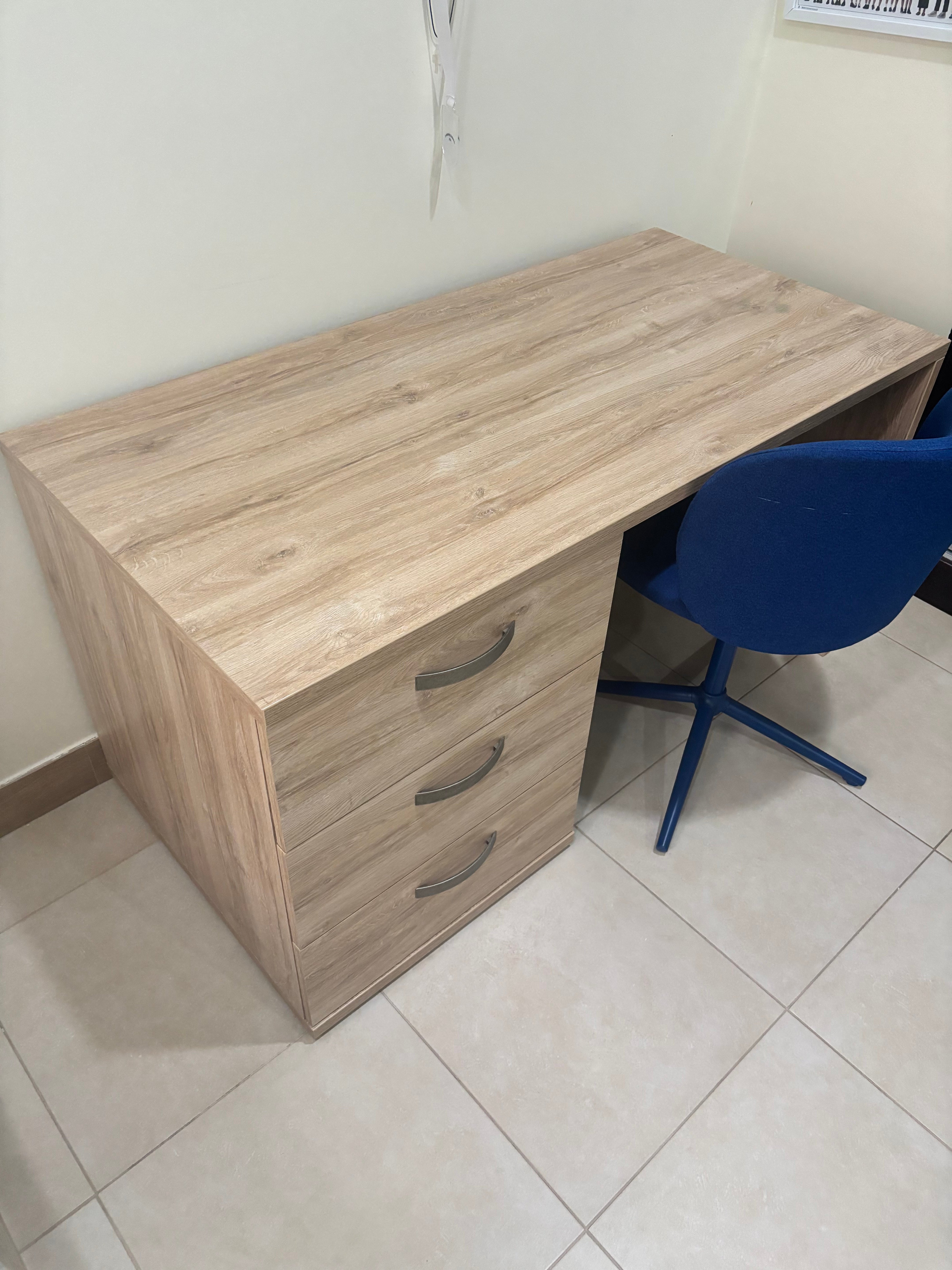 Desk and Chair - Image 3