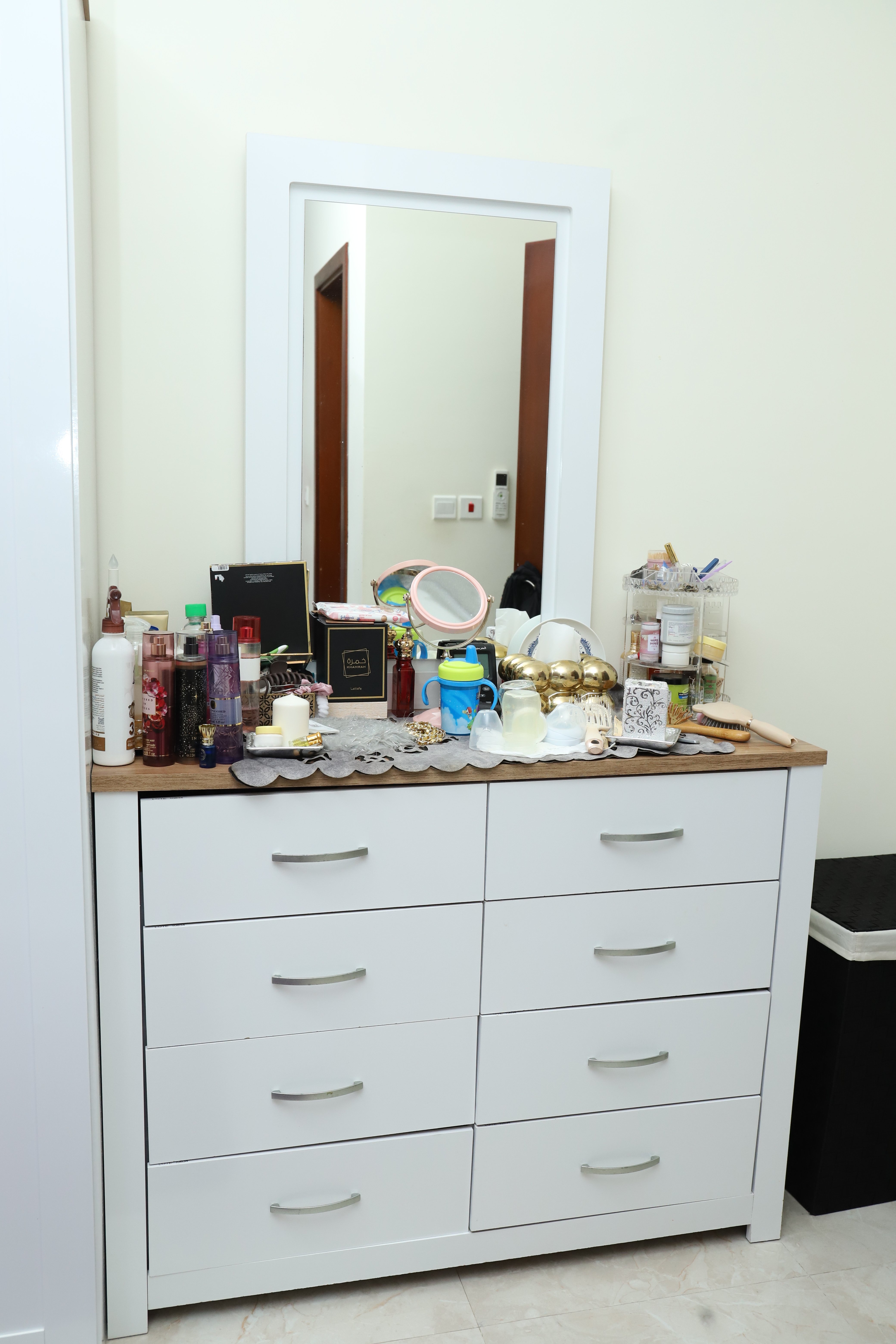 Complete Bedroom Set - Image 5