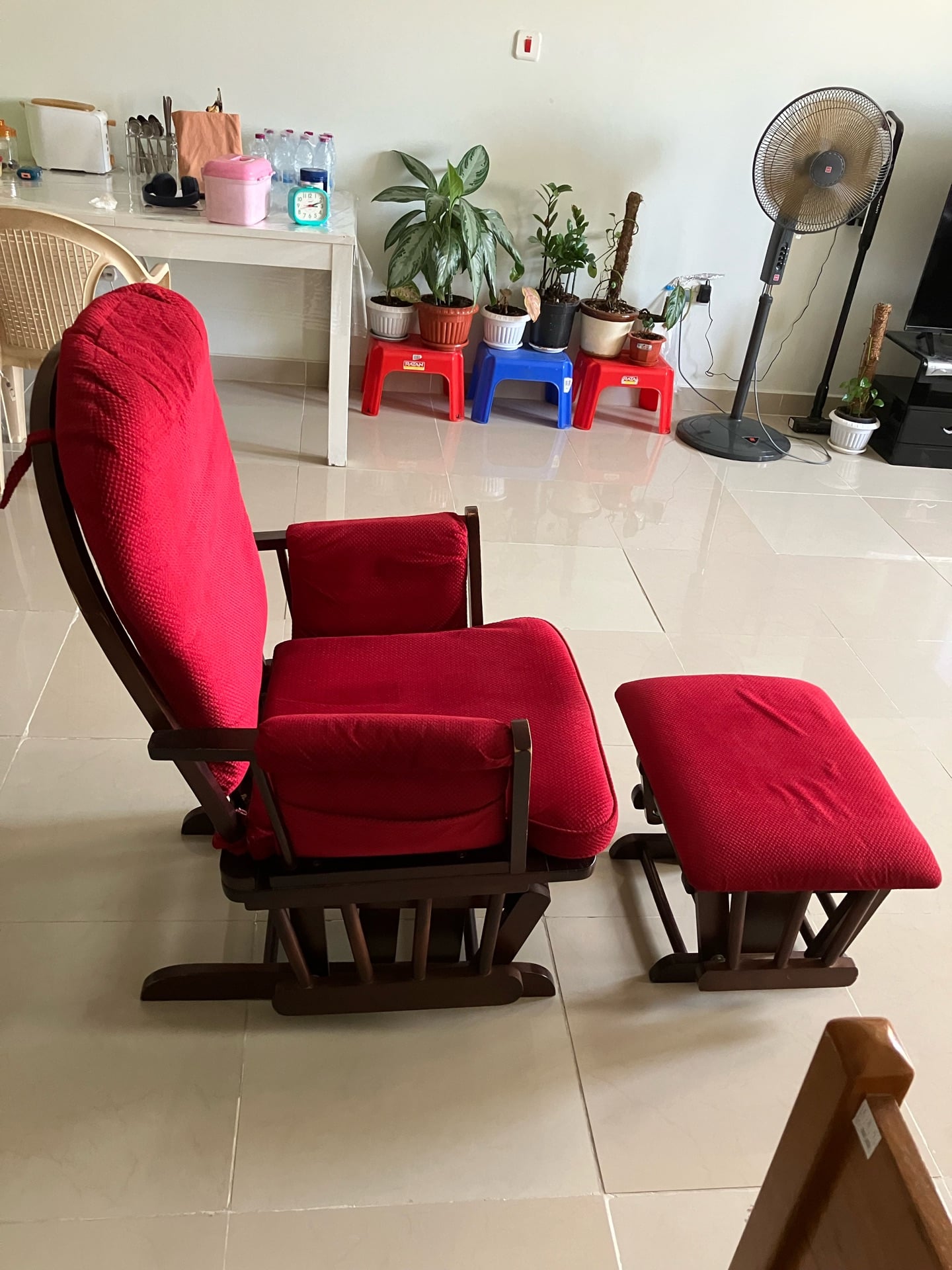 Rest Chair - Image 1