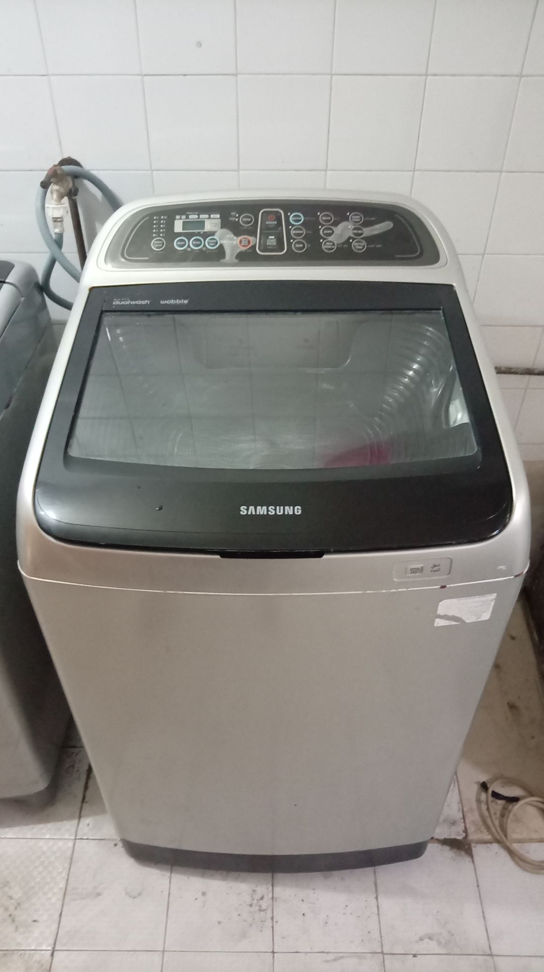 Washing machine for sale 13 kilo - Image 1