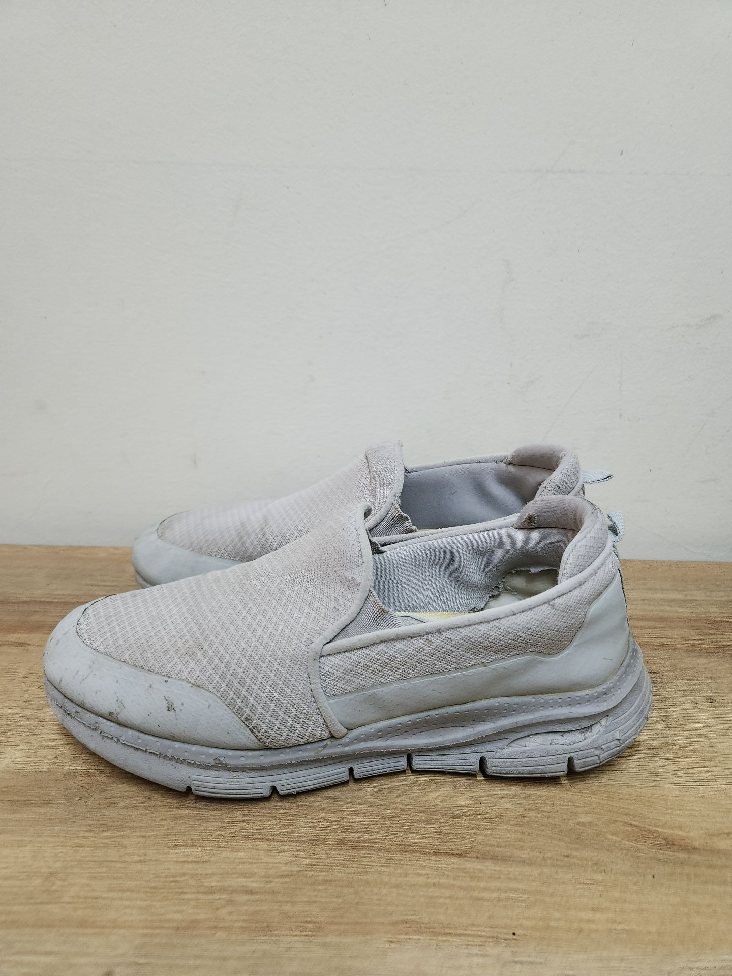 Sports shoe Grey 43 - Image 3