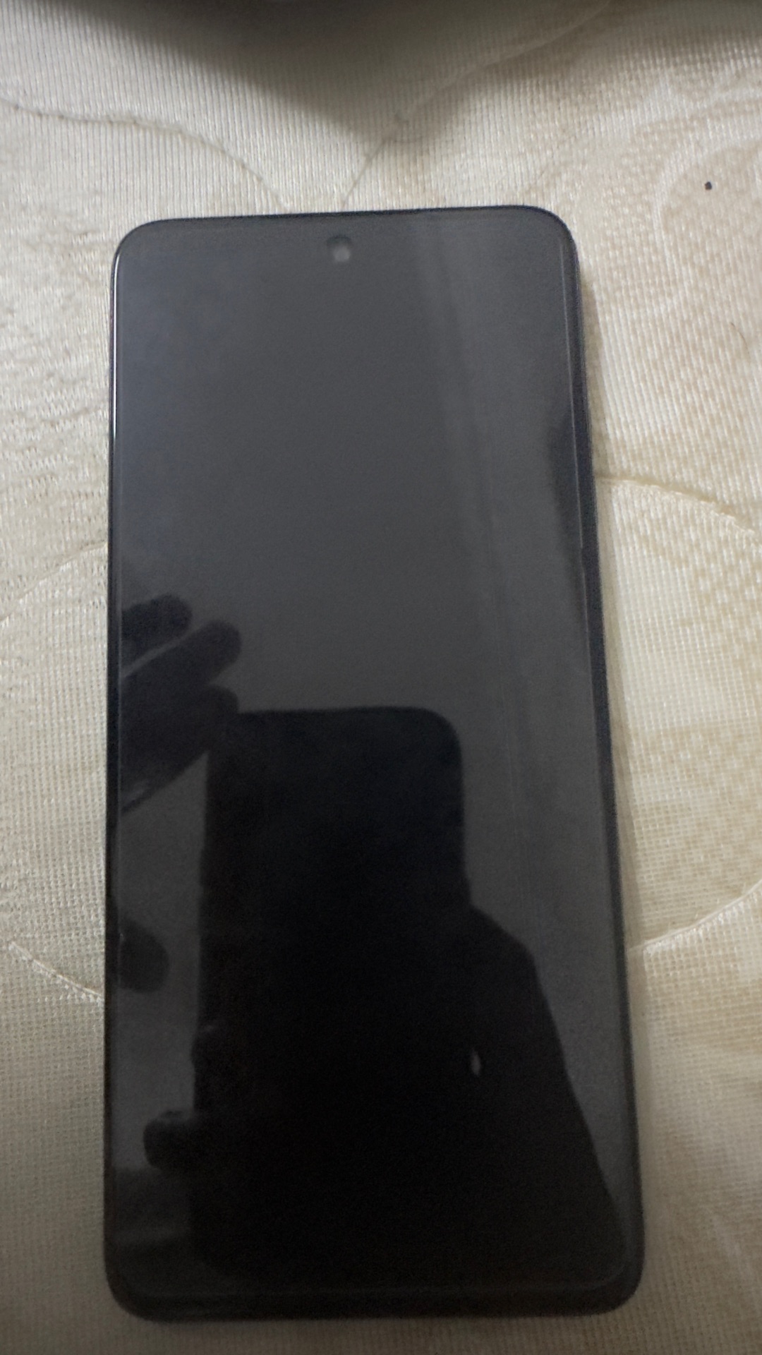 Mobile and box good condition - Image 8