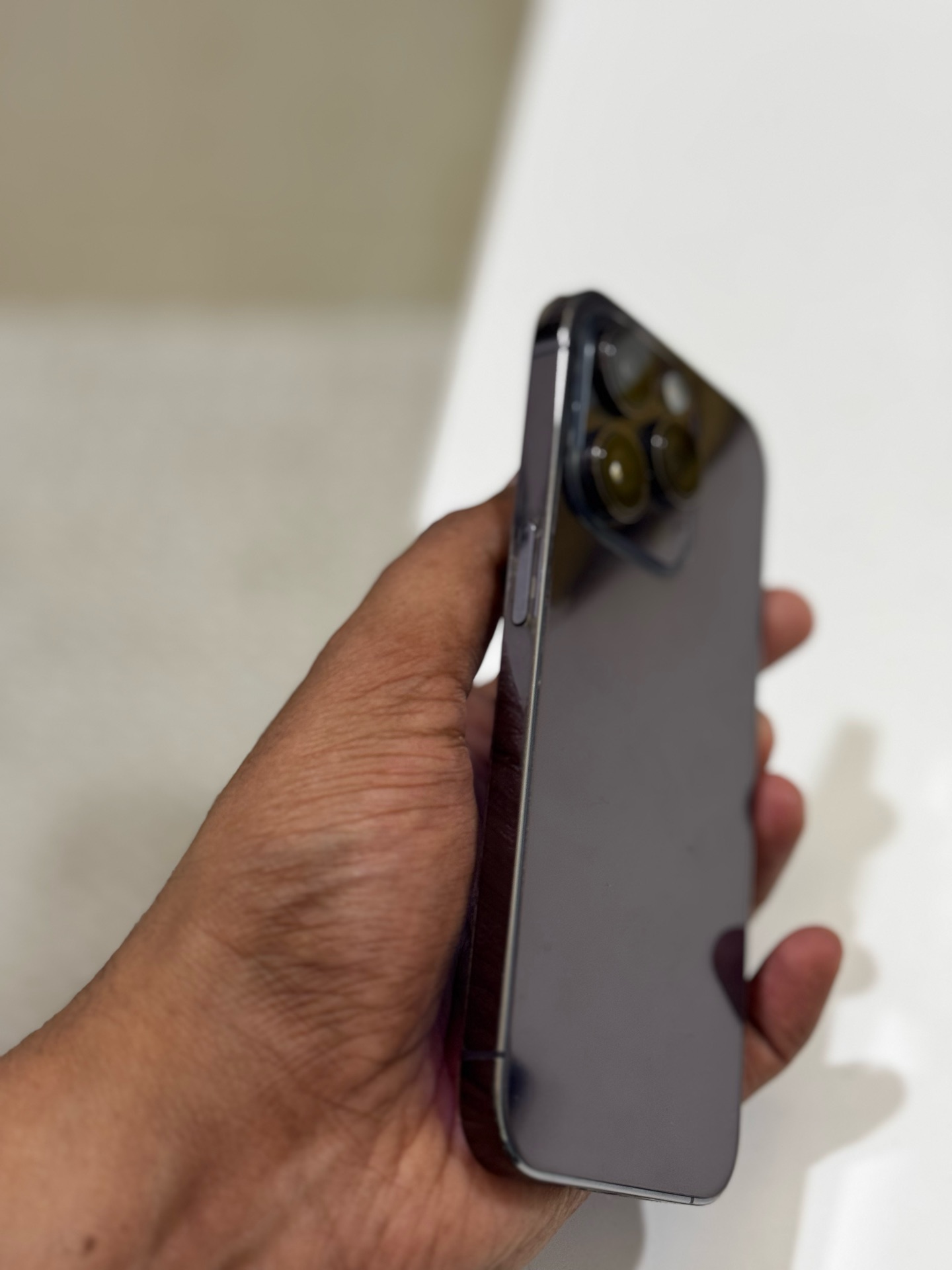 I phone 14 pro 256 Purple  - Image 4