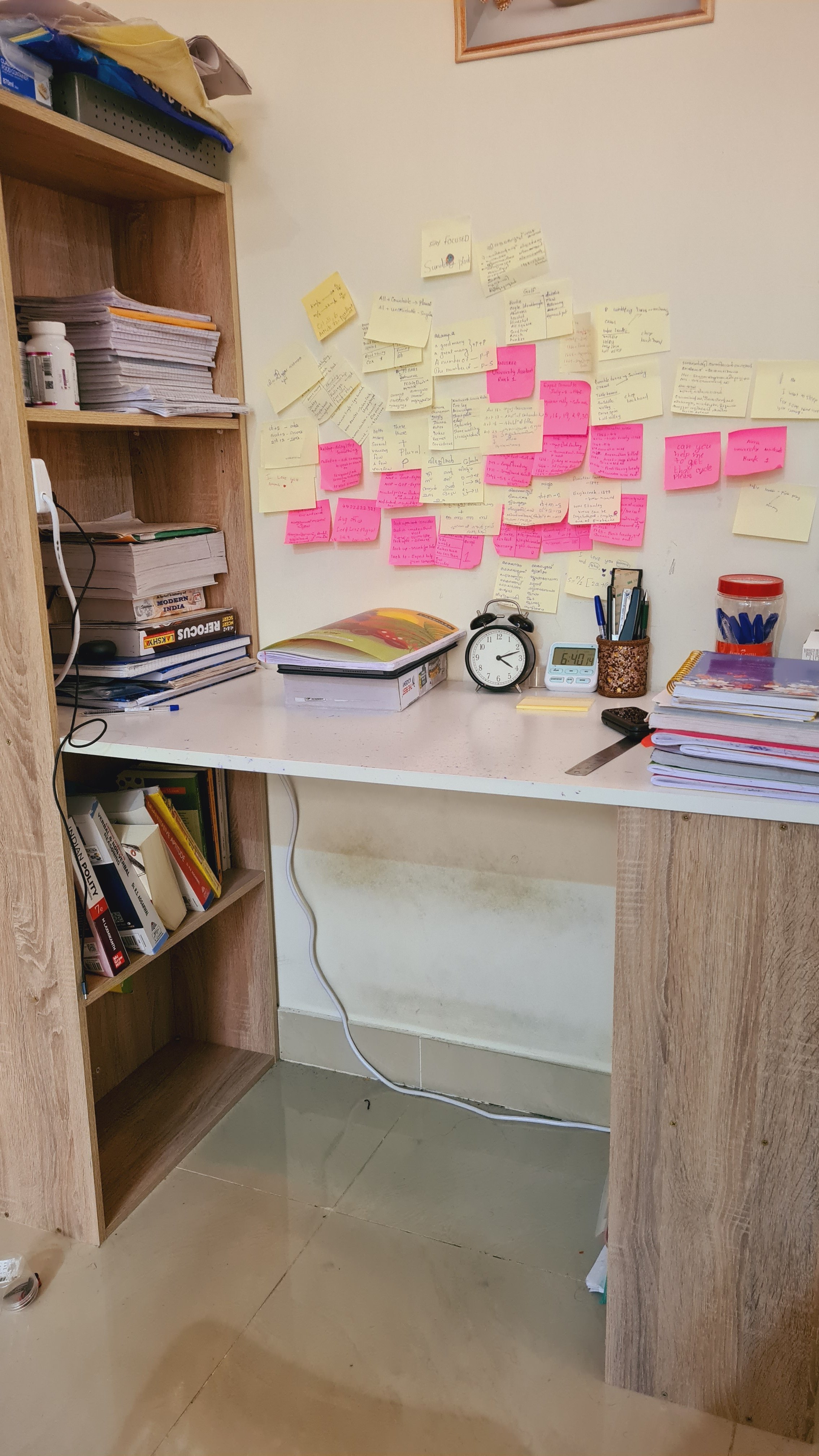 Study table for sale - Image 2