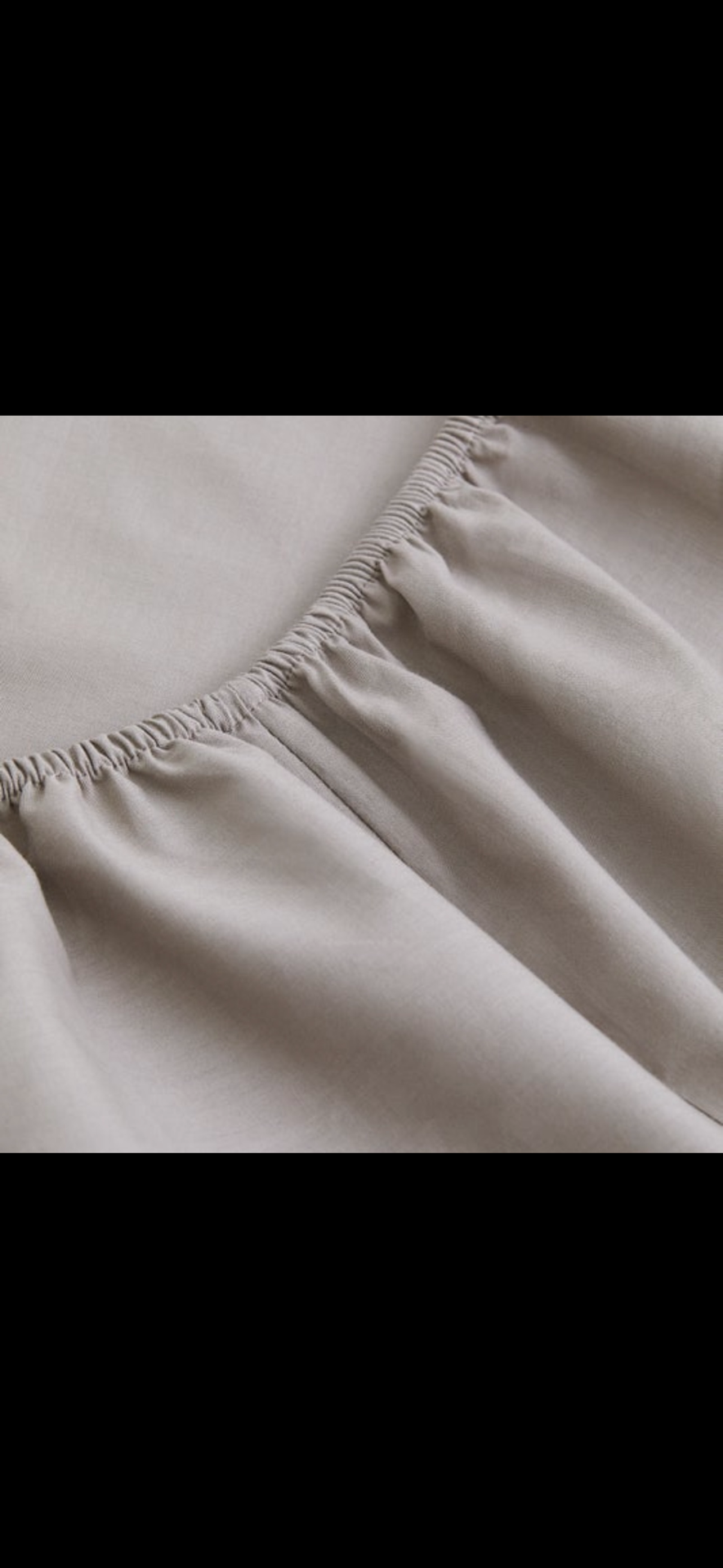 Fitted bed sheets and pillow covers - Image 9