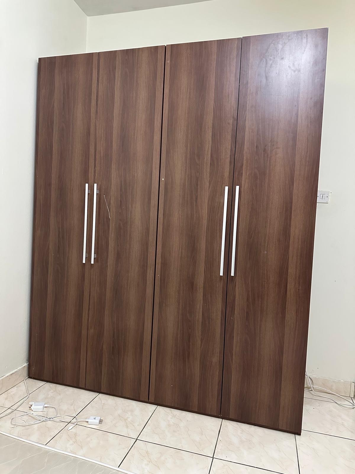 Wardrobe cabinet - Image 3