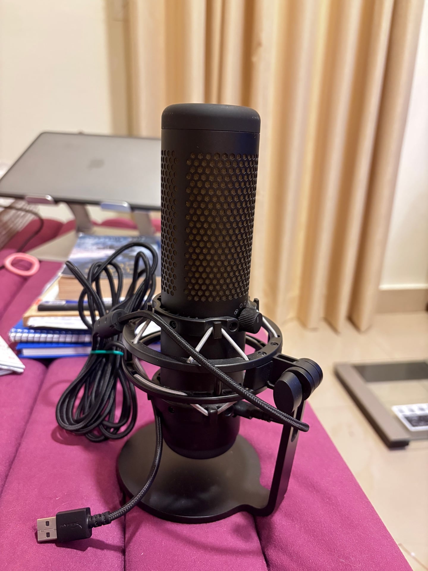 HyperX Mic Quadcast - Image 1