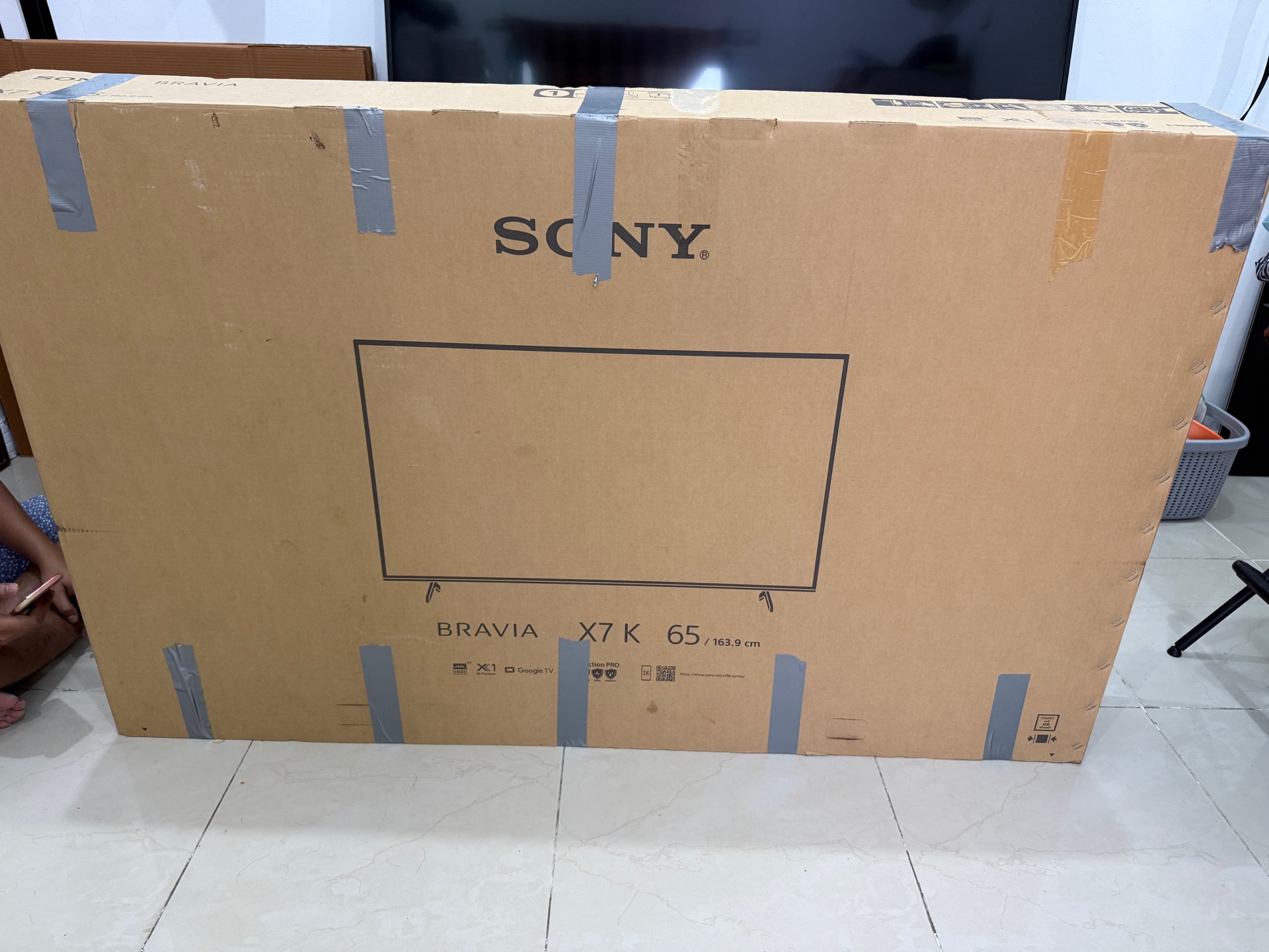 Sony TV - Image 10