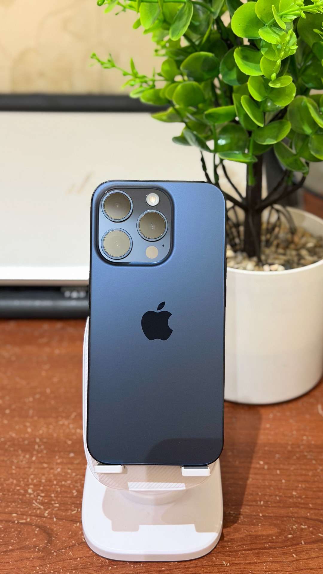 Iphone 15 pro - 256 GB - Blue color - Image 3