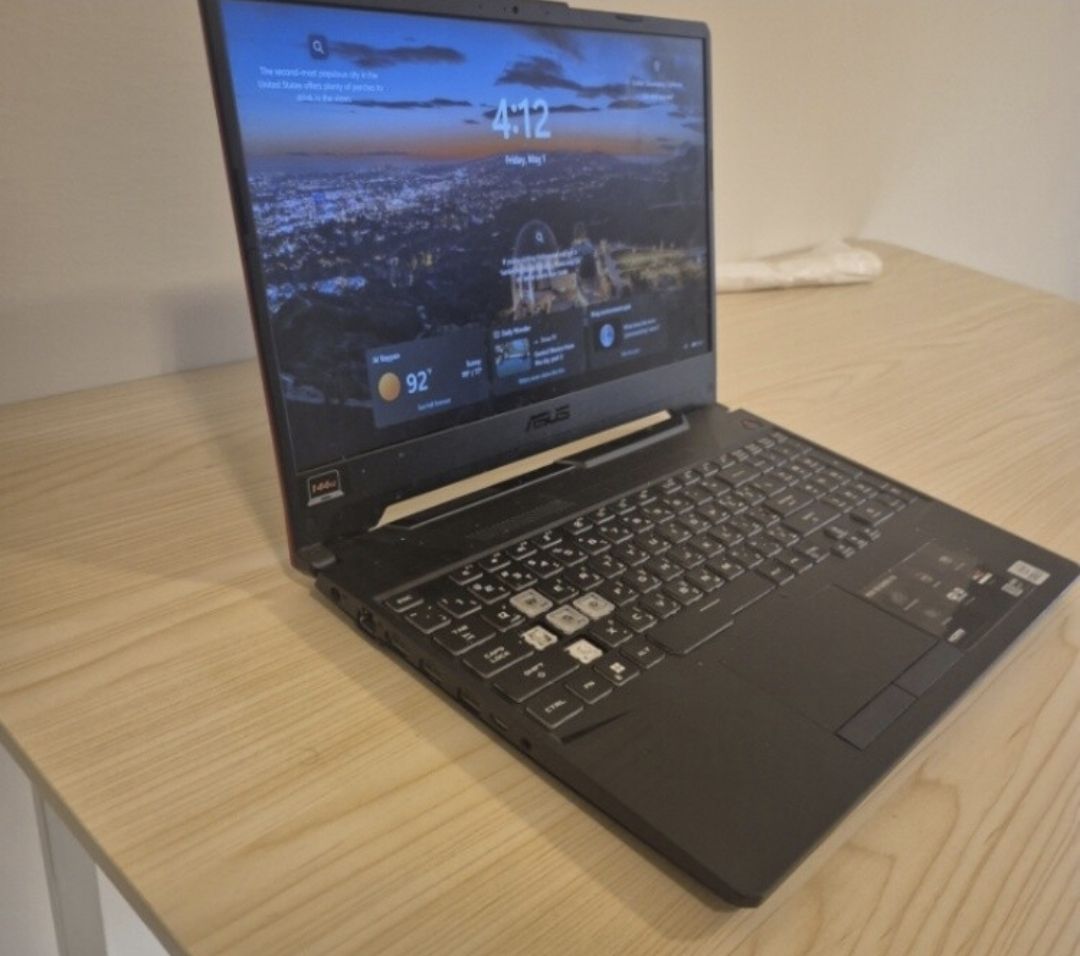 Asus tuf laptop - Image 3