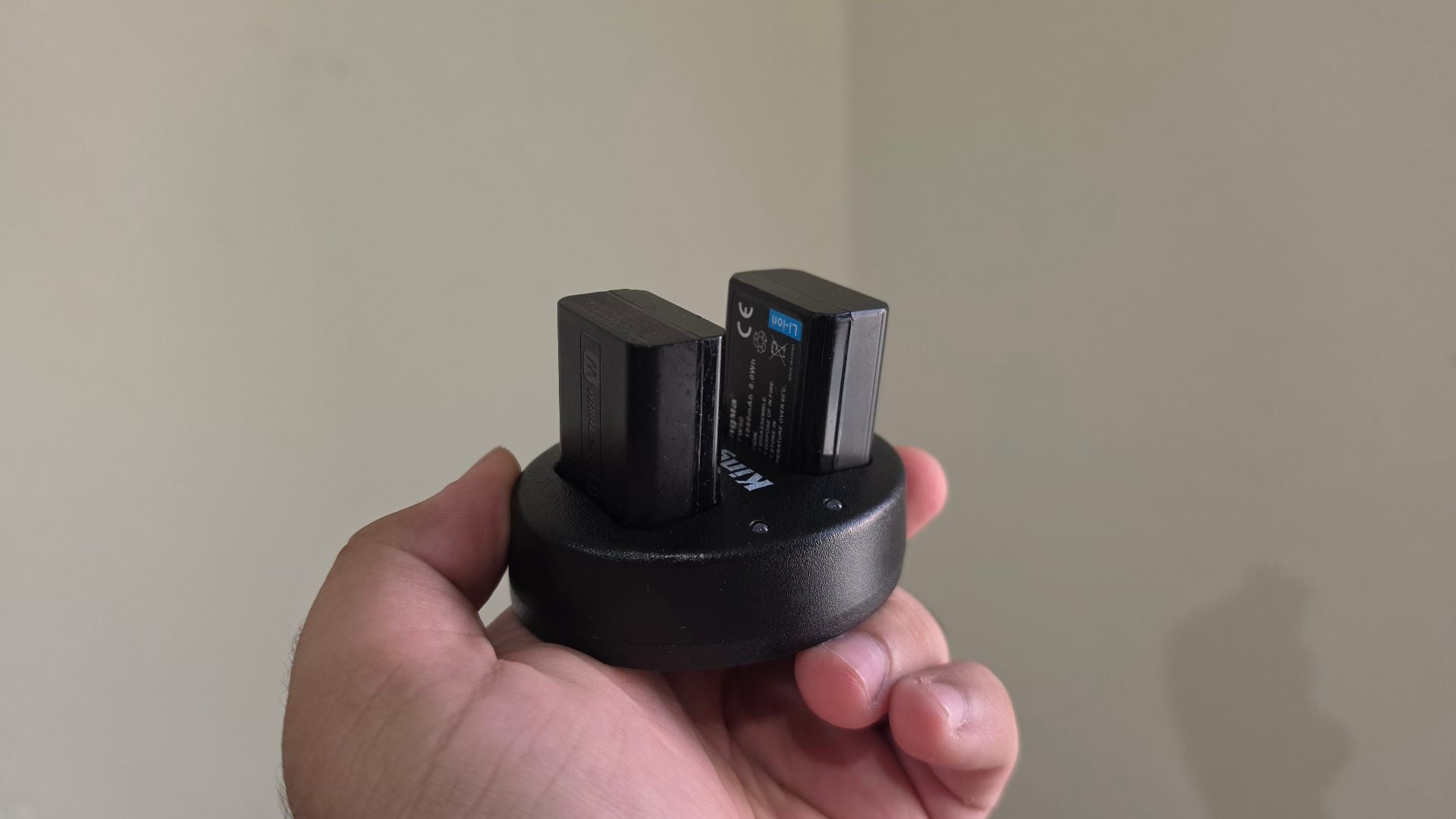 Sony A7II + 28-60mm F4-5.6 Lens for sale.  - Image 6