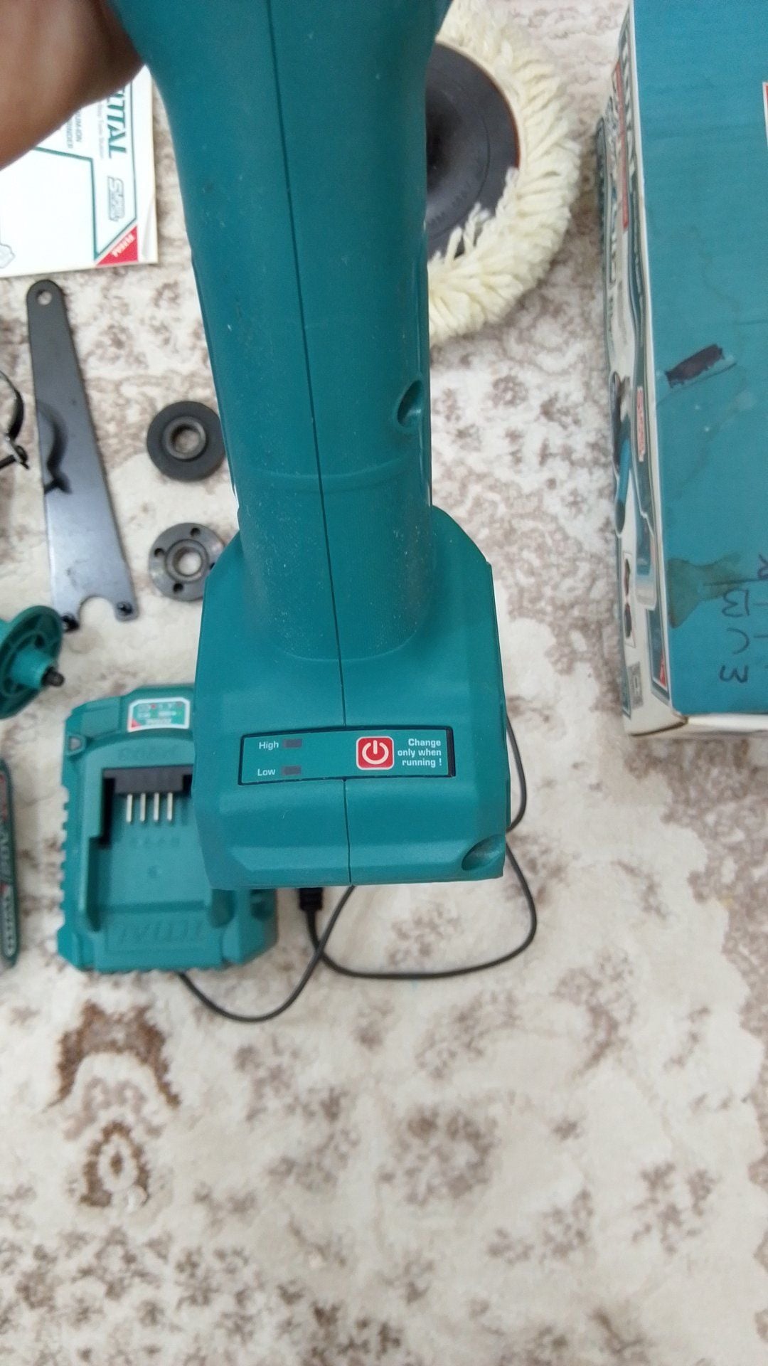 TOTAL CORDLESS POLISHER AND GRINDER  - Image 3