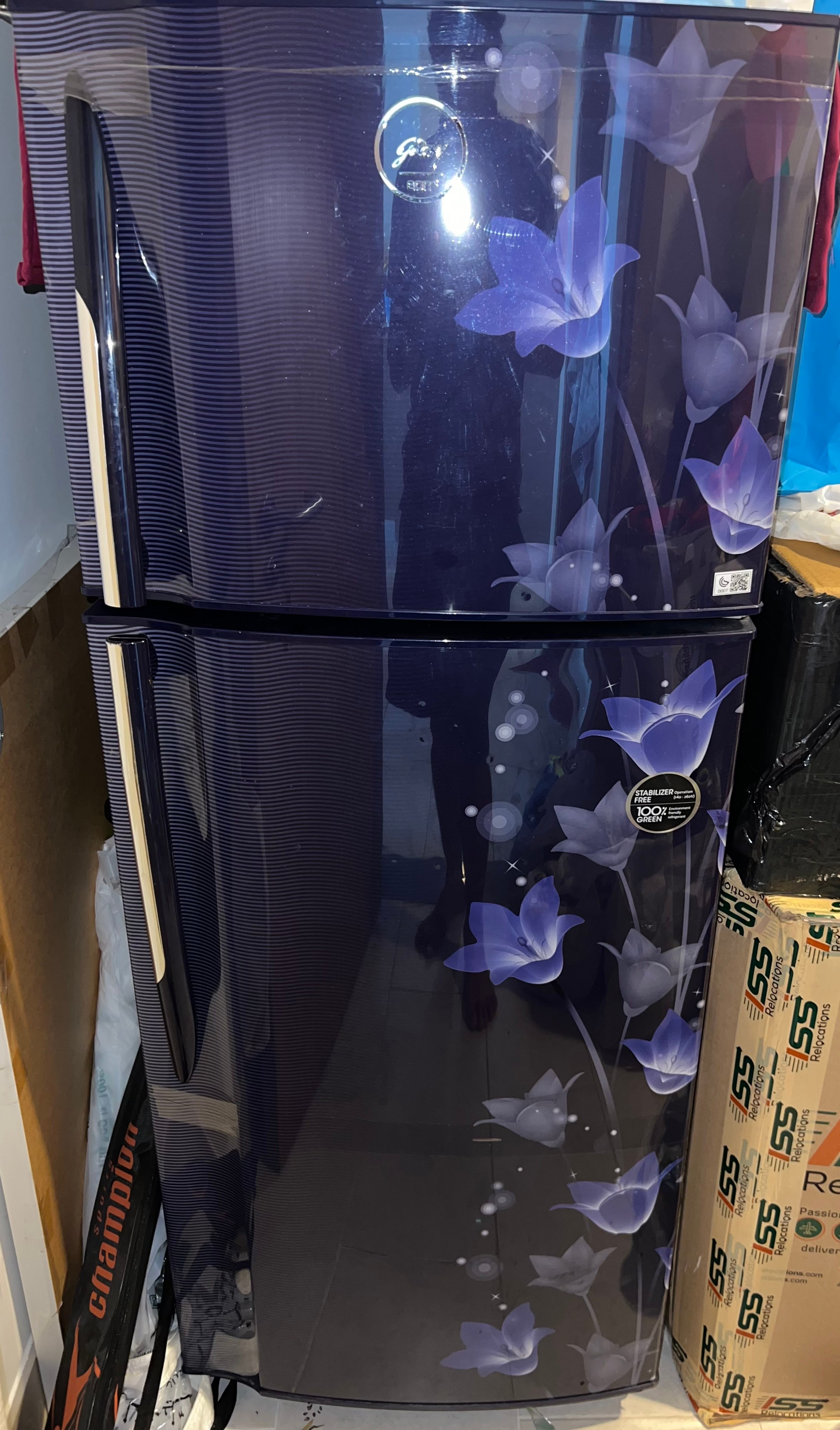 Godrej large refrigerator - Image 1