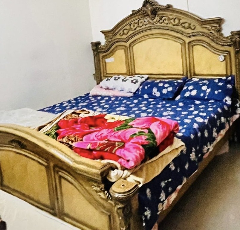 Used Bed  - Image 4