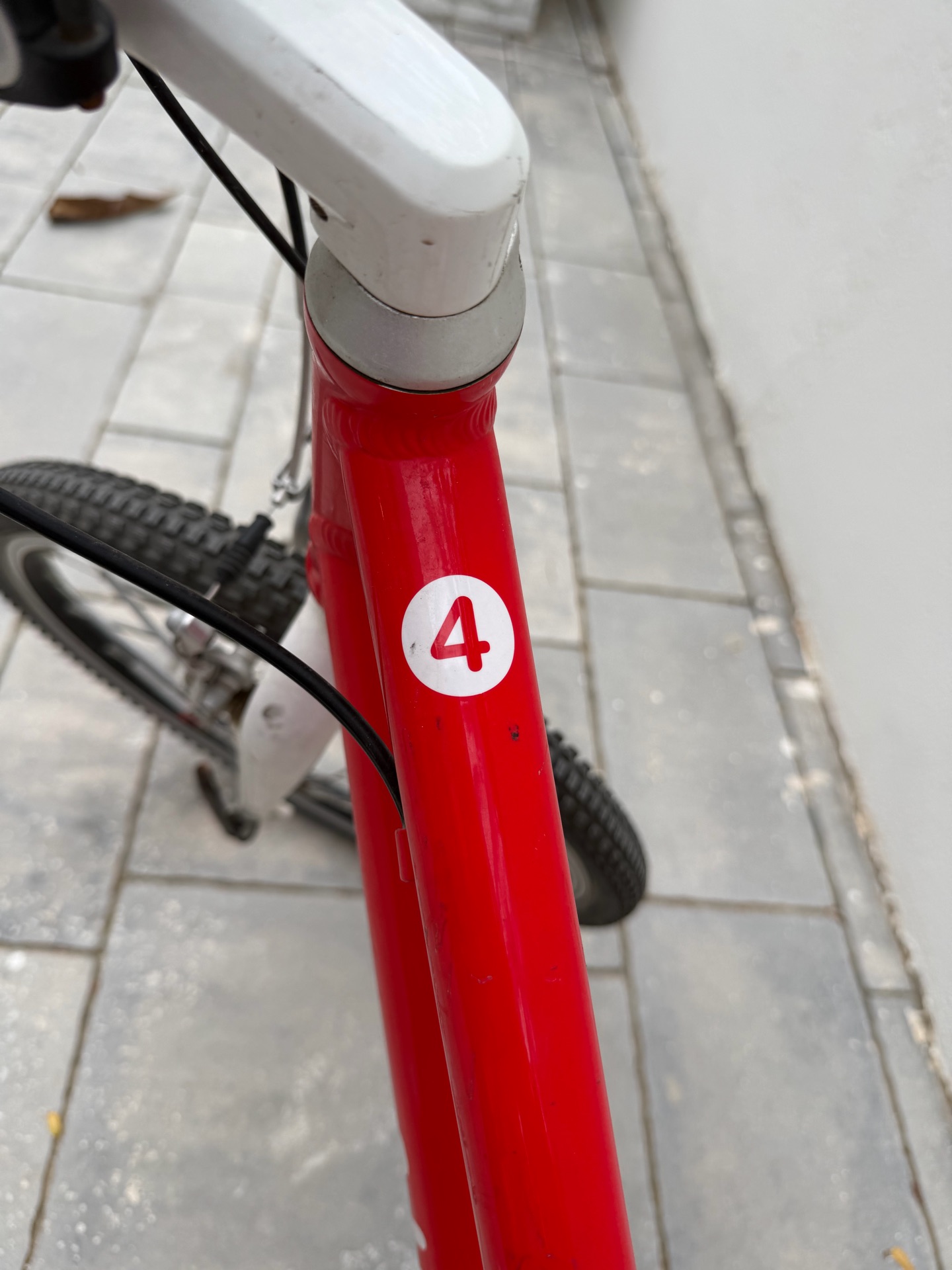 Whoom Bike size 4  - Image 8