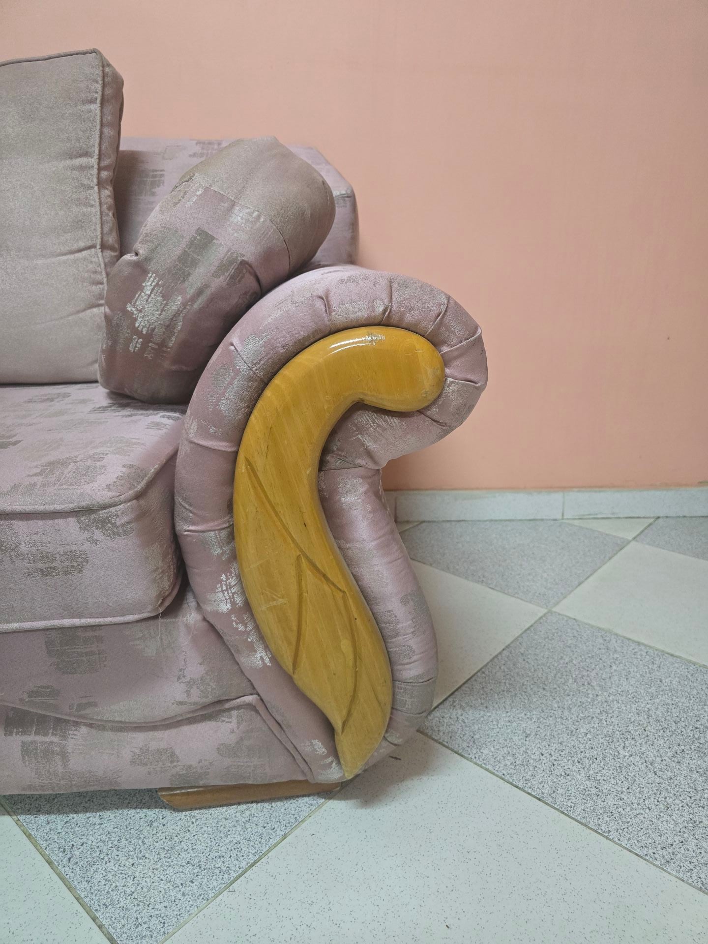 Solid wood Sofa for sale - Image 4