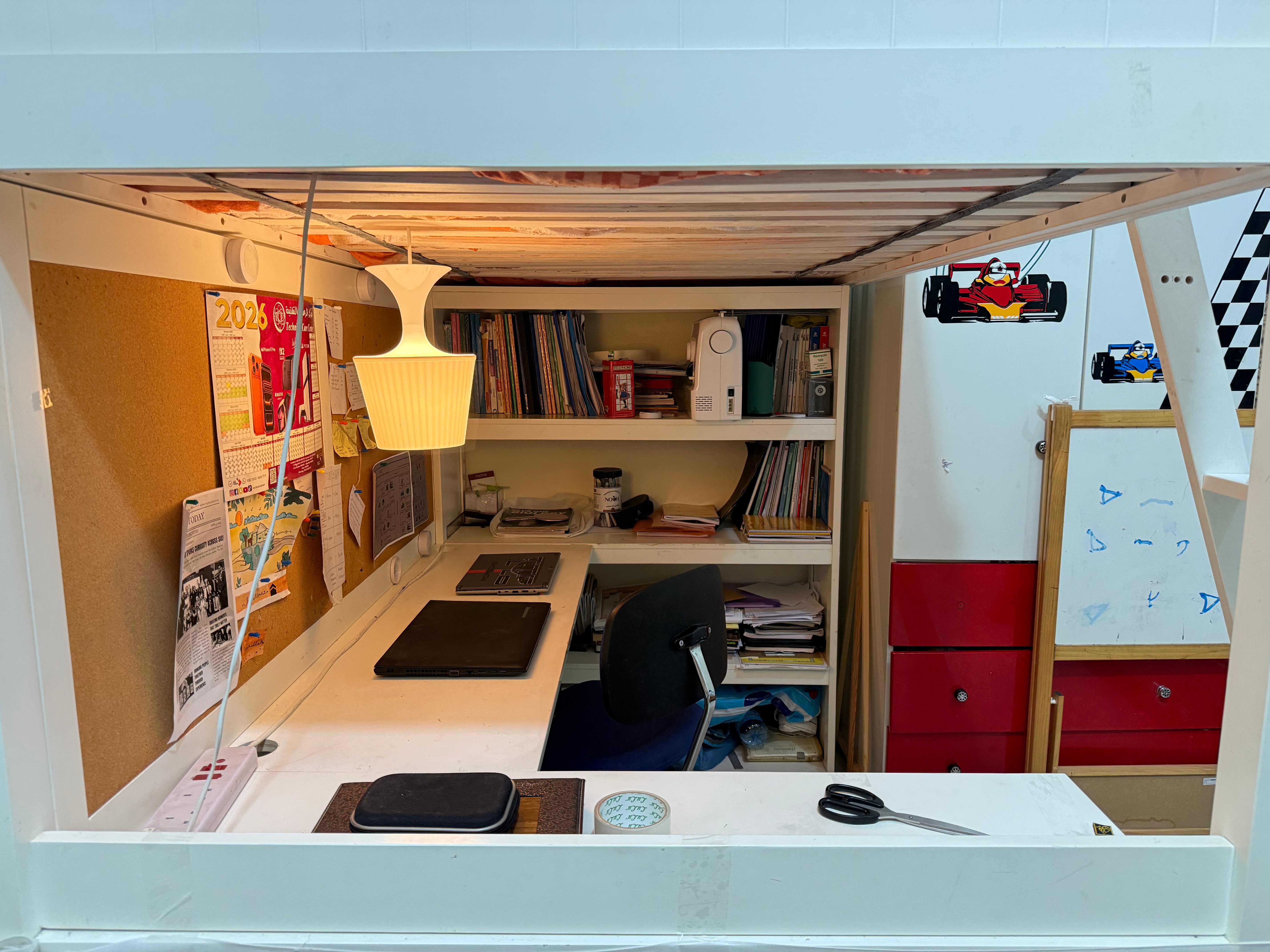 BUNK BED + OFFICE SPACE  - Image 4