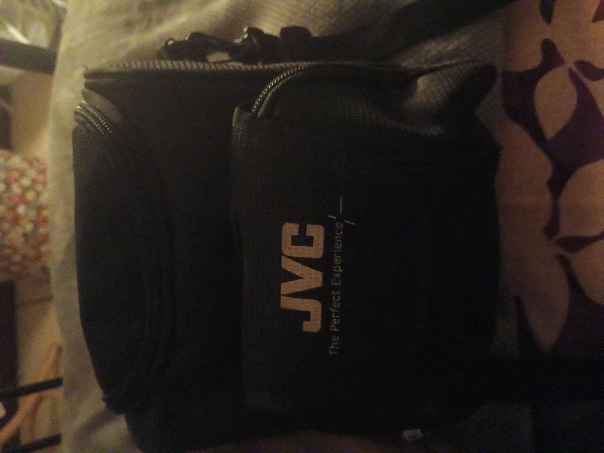 JVC camcorder - Image 1