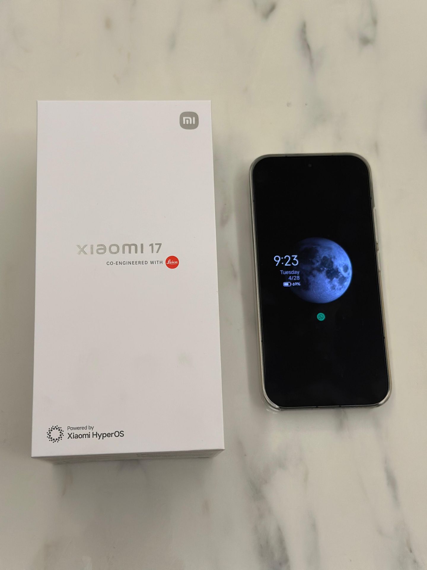 Xiaomi 17 used like new - Image 1