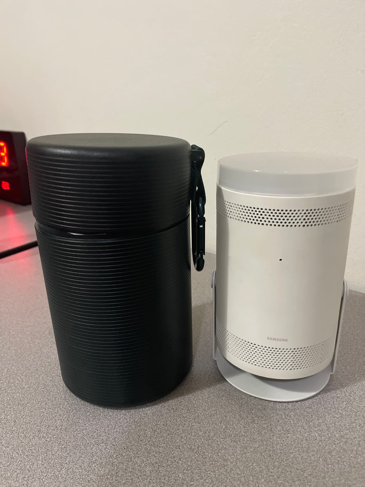 Samsung Free Style Projector  - Image 6