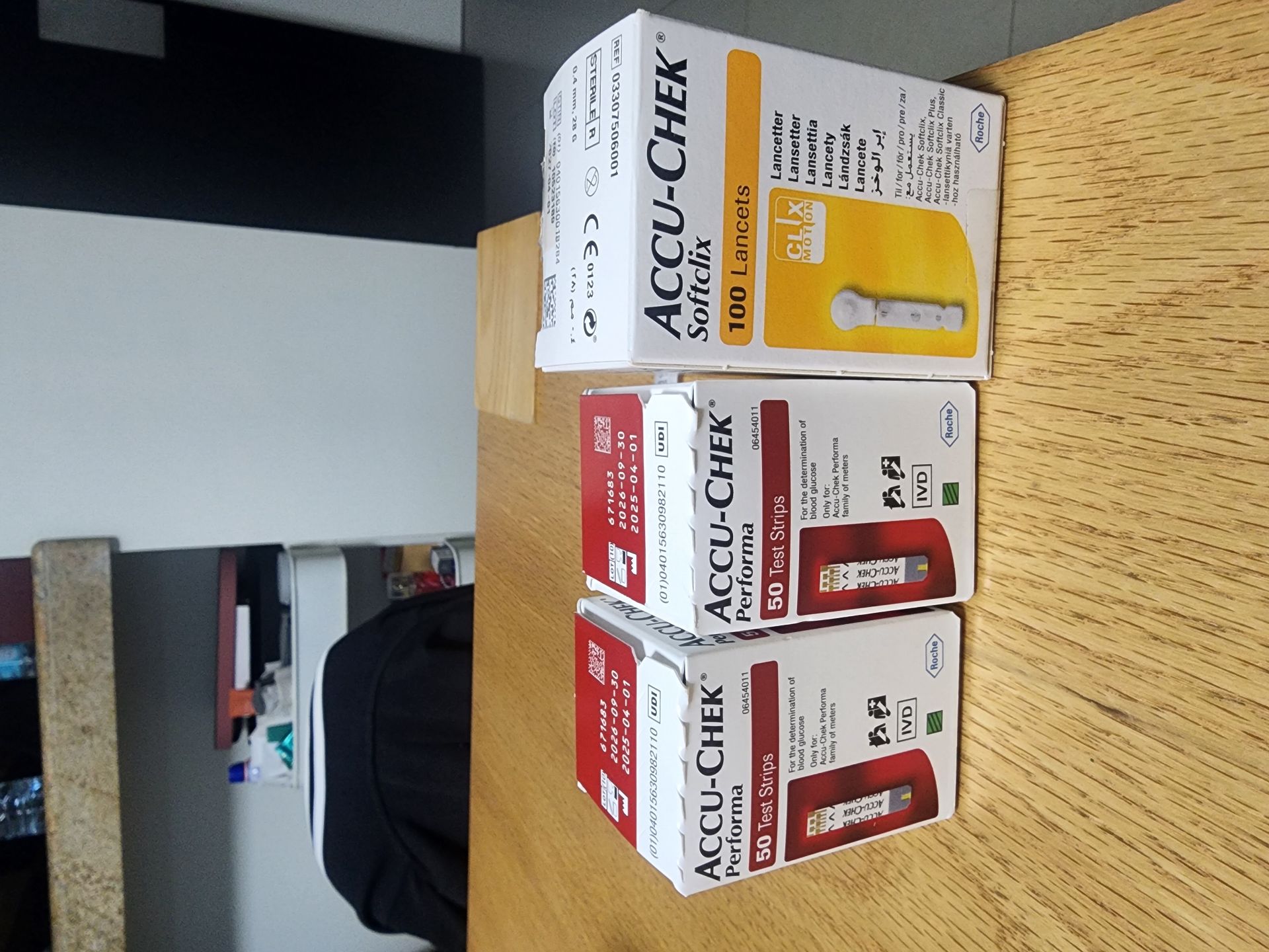 Accu-Check Performa 2 Test Strips + 1 Lancet - Image 4