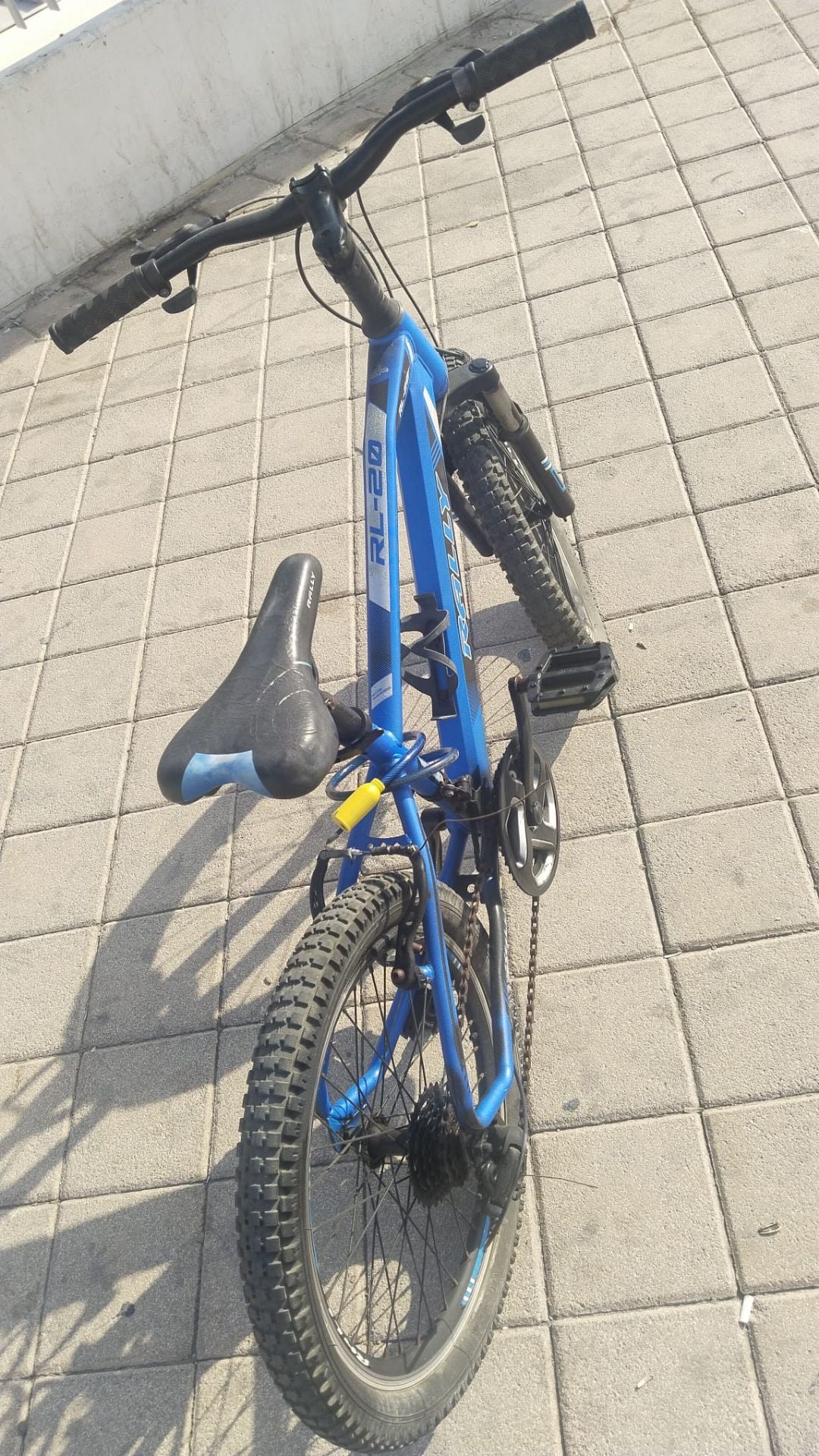 Rally kids mountain bike blue color strong and smoth ride  - Image 4